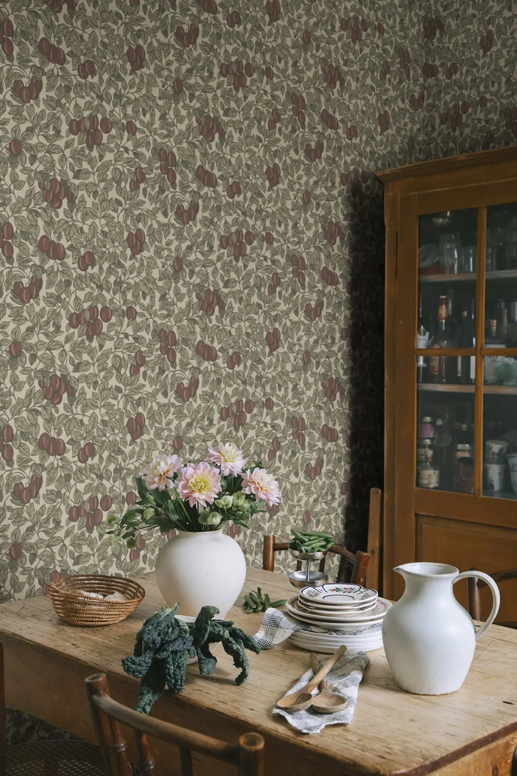 Sandberg Emrik in Burgundy wallpaper (S10468)