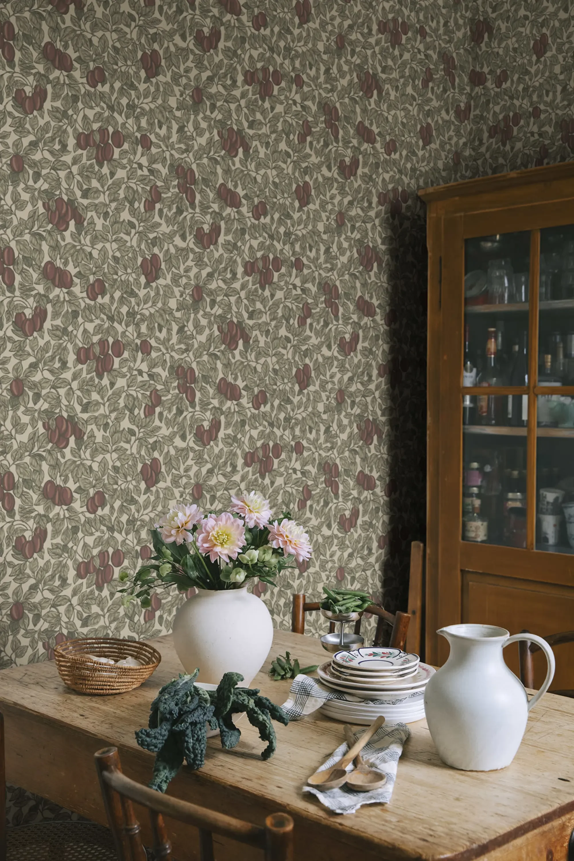 Sandberg Emrik in Burgundy wallpaper (S10468)