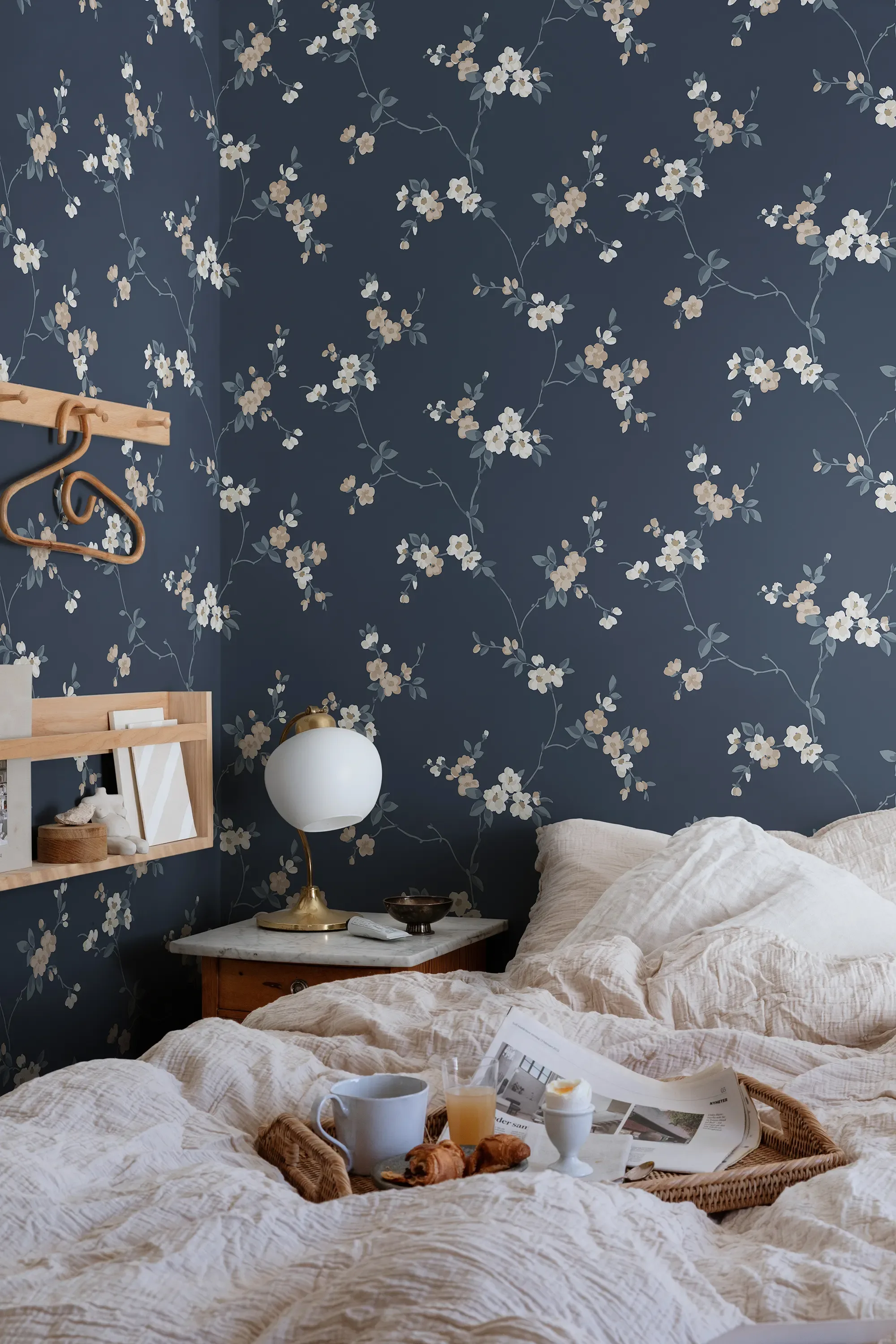 Sandberg Engla in Classic Blue wallpaper (S10189)