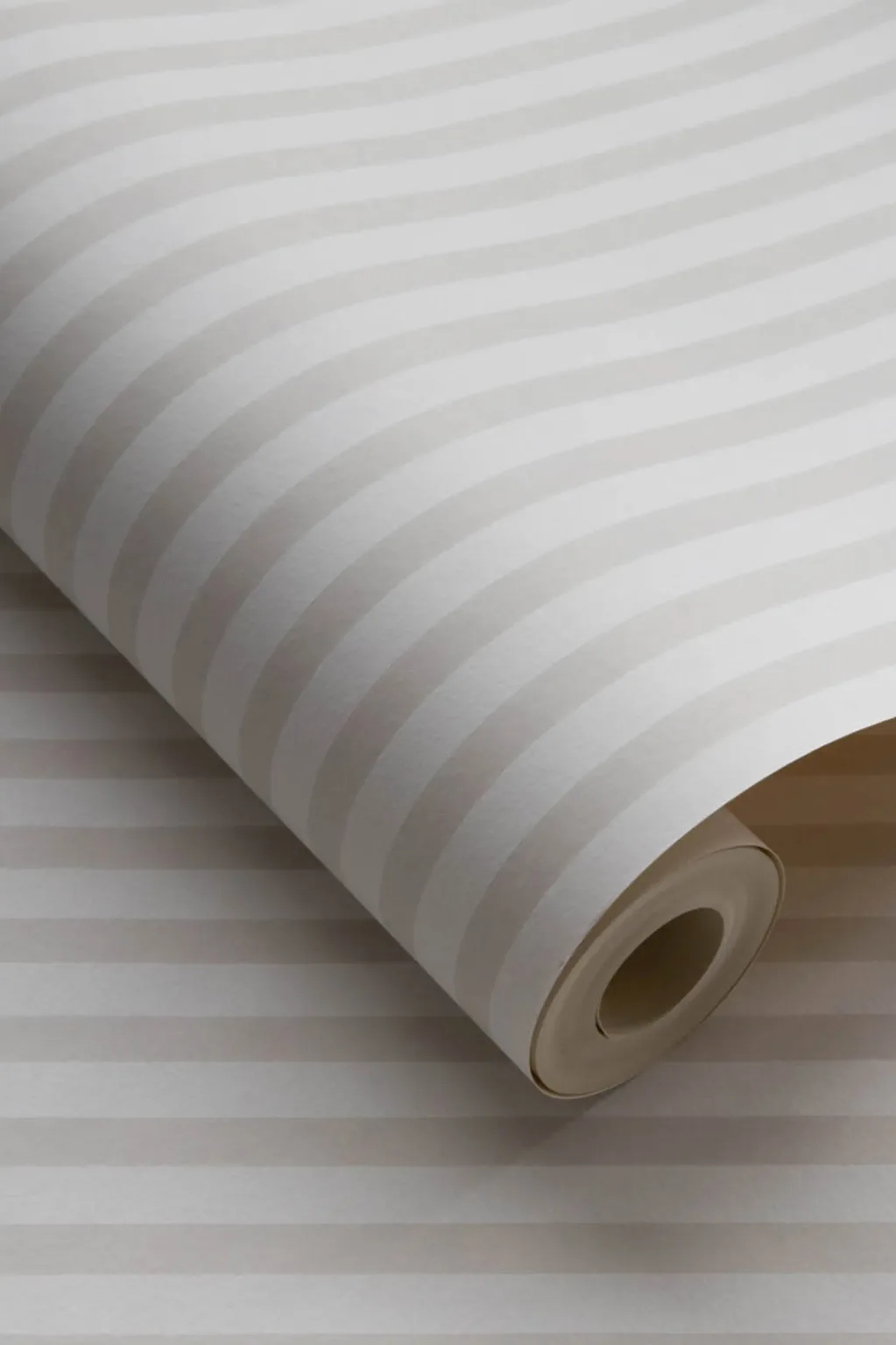 Sandberg Estelle in Sandstone wallpaper (826-09)