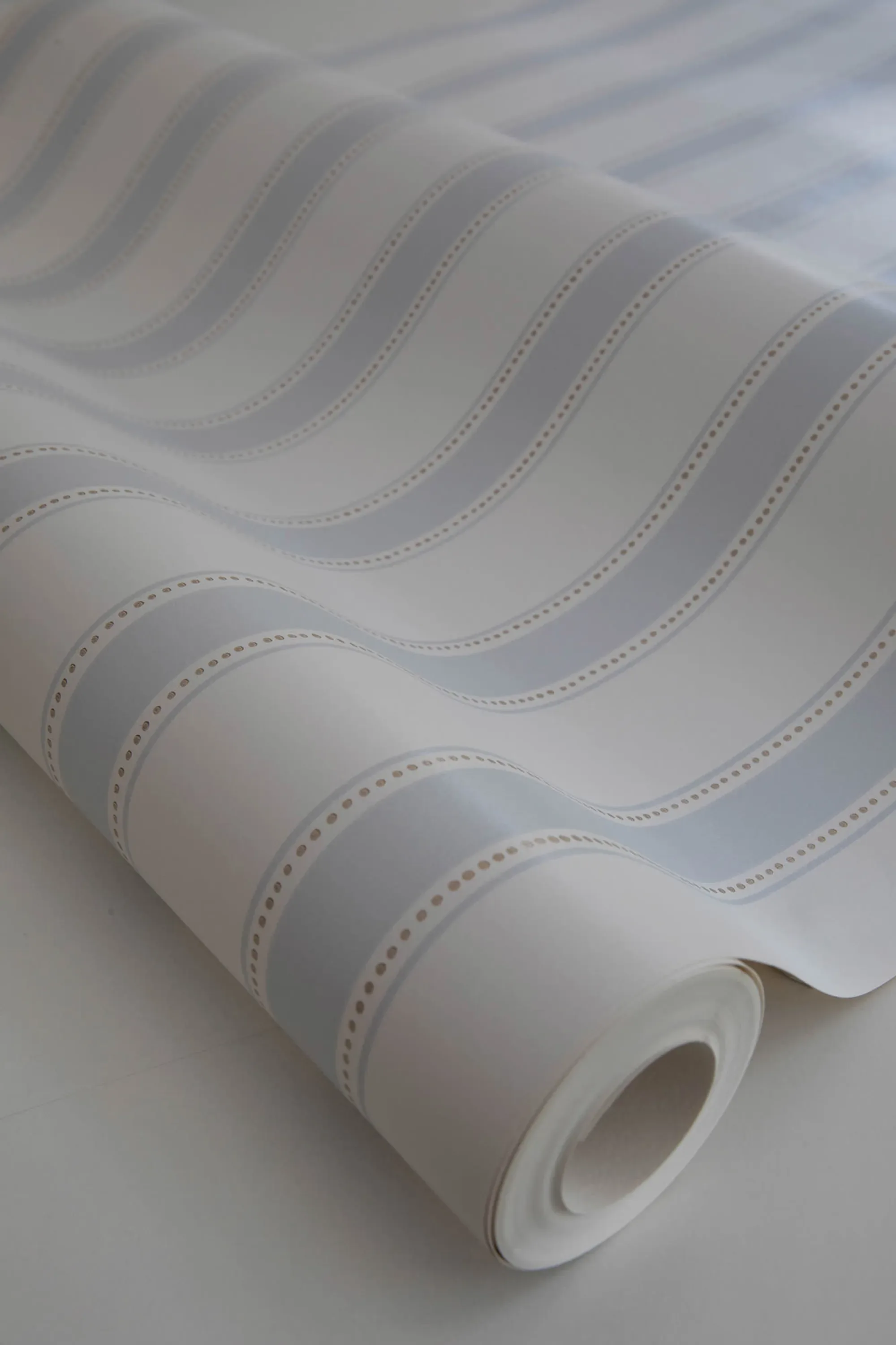 Sandberg Gustav in Light Blue wallpaper (101-16)