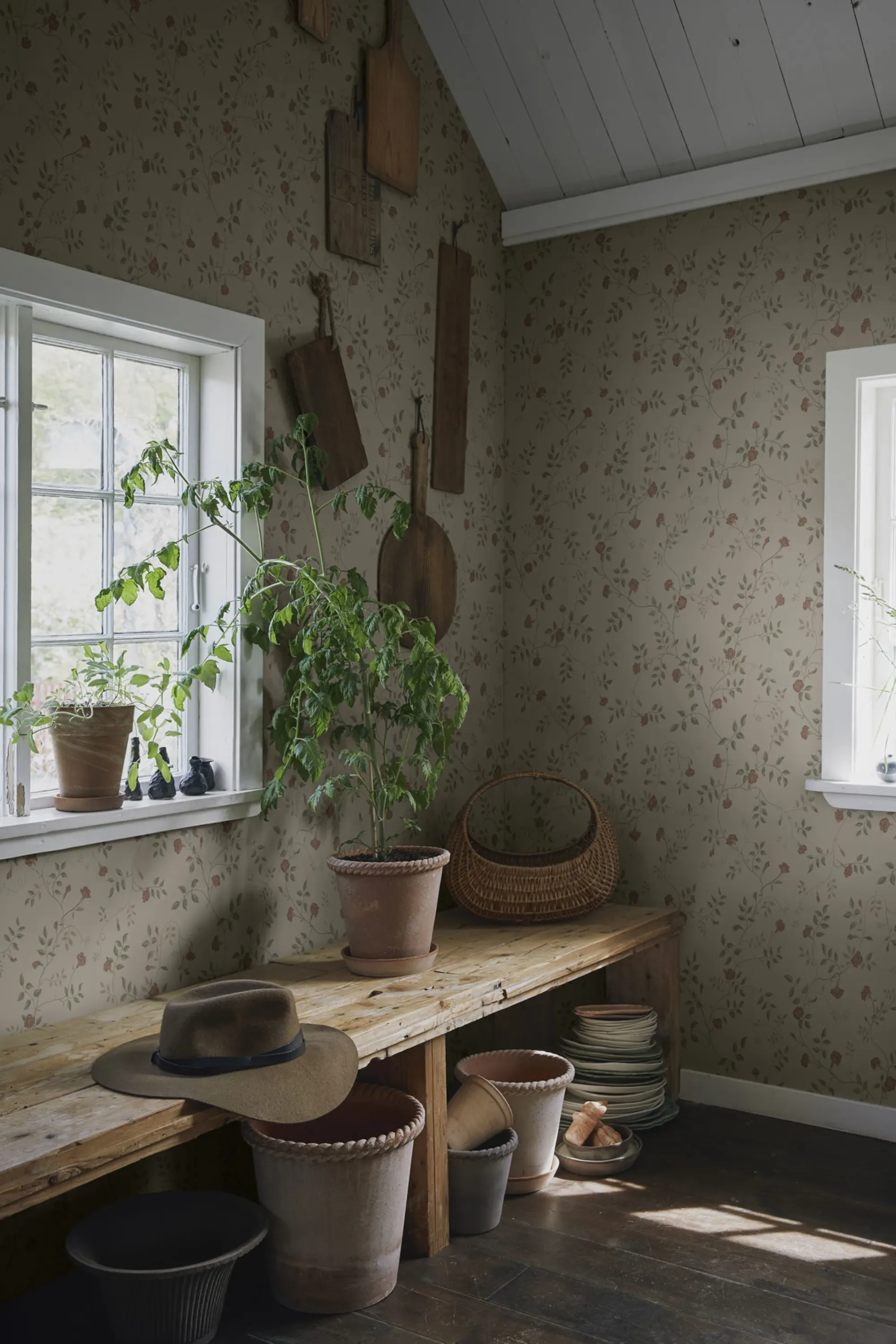 Sandberg Henny in Ginseng wallpaper (840-12)