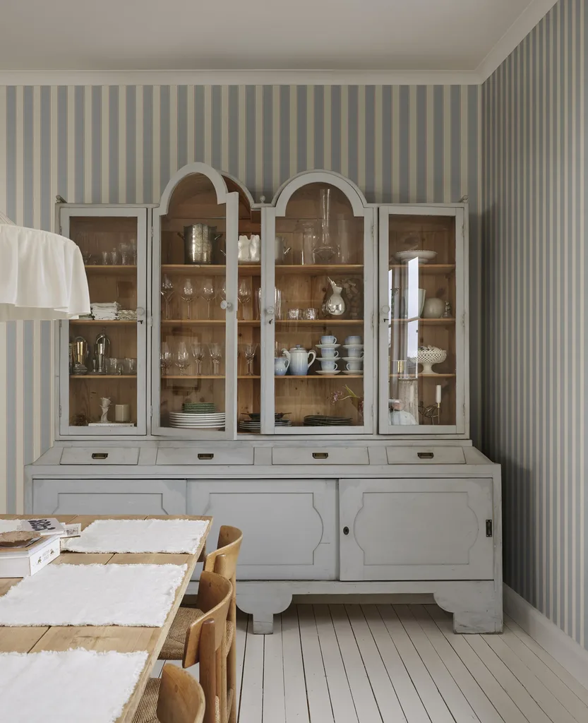 Sandberg Henrik in Light Blue wallpaper (S10749)