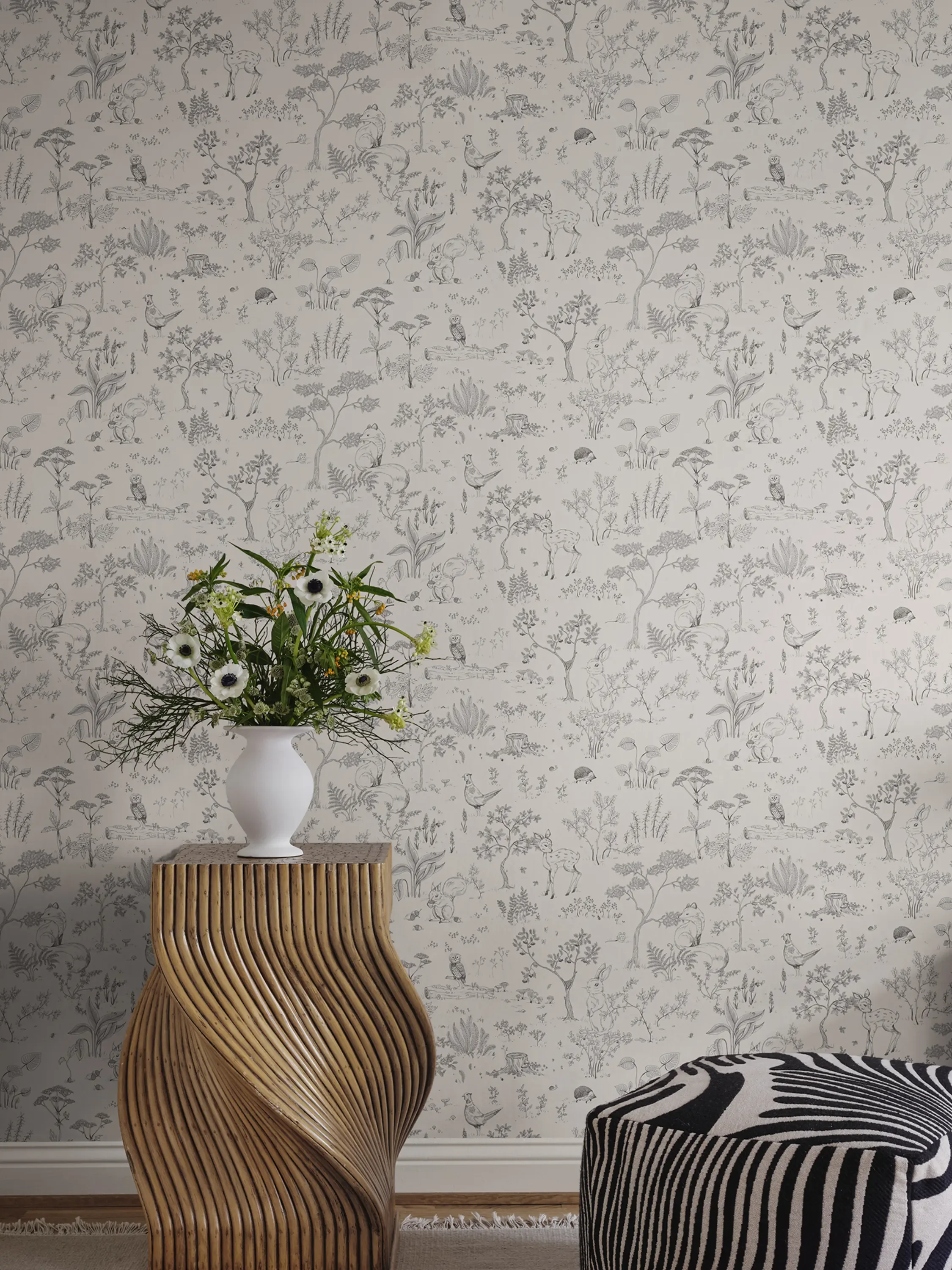 Sandberg Hollie in Graphite wallpaper (S10642)