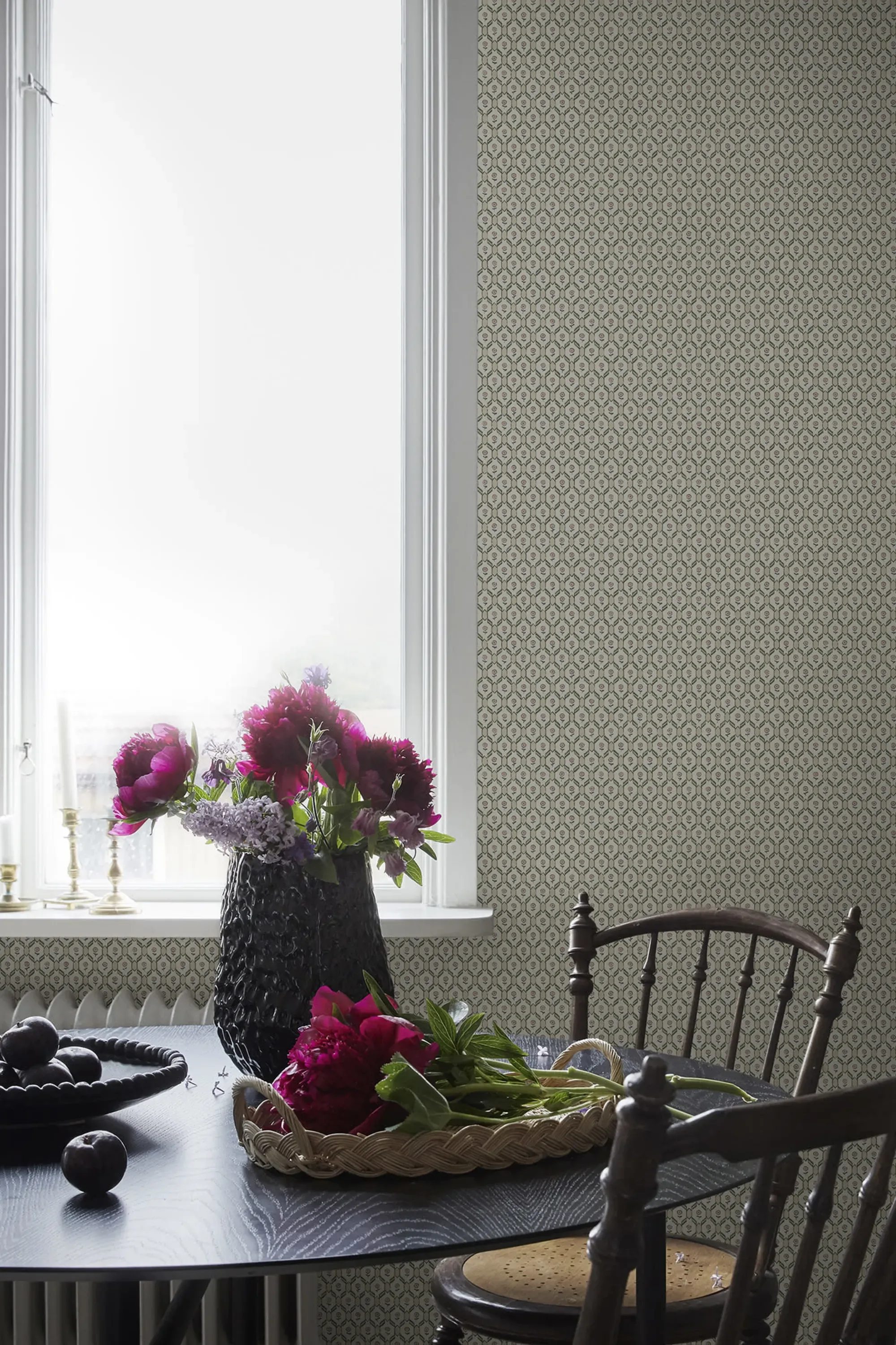 Sandberg Hugo in Oat wallpaper (S10243)