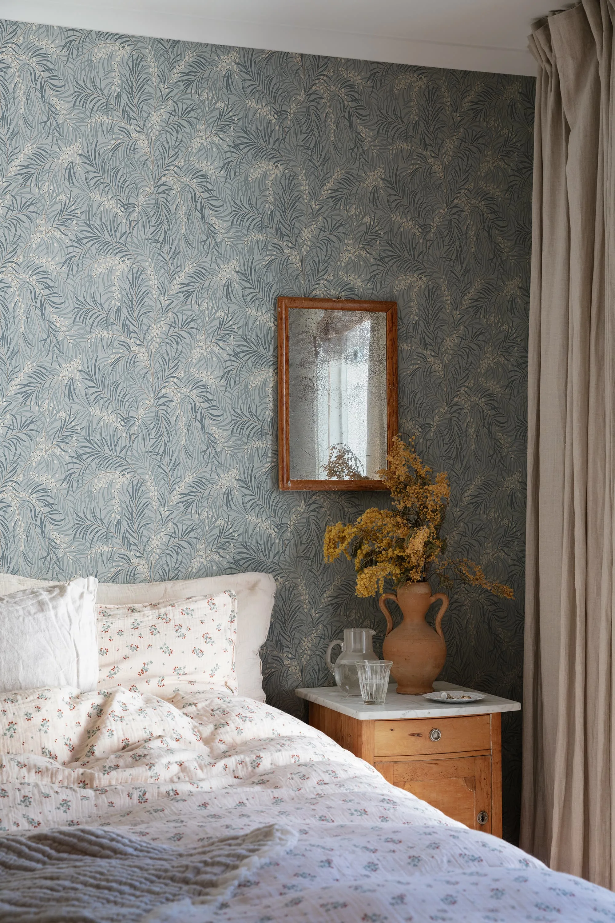 Sandberg Idun in Misty Blue wallpaper (S10226)