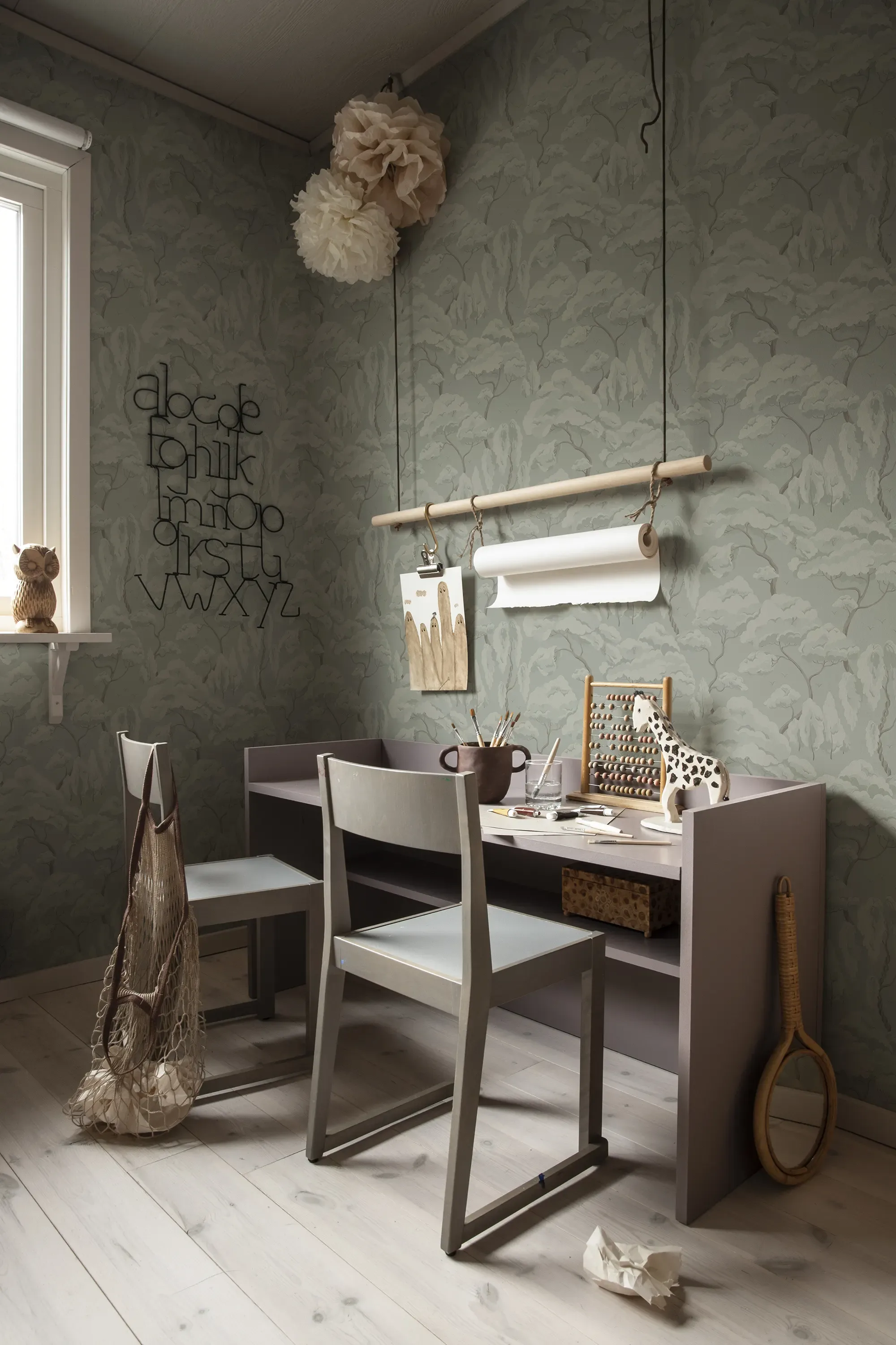 Sandberg Kristoffer in Sage Green wallpaper (S10124)