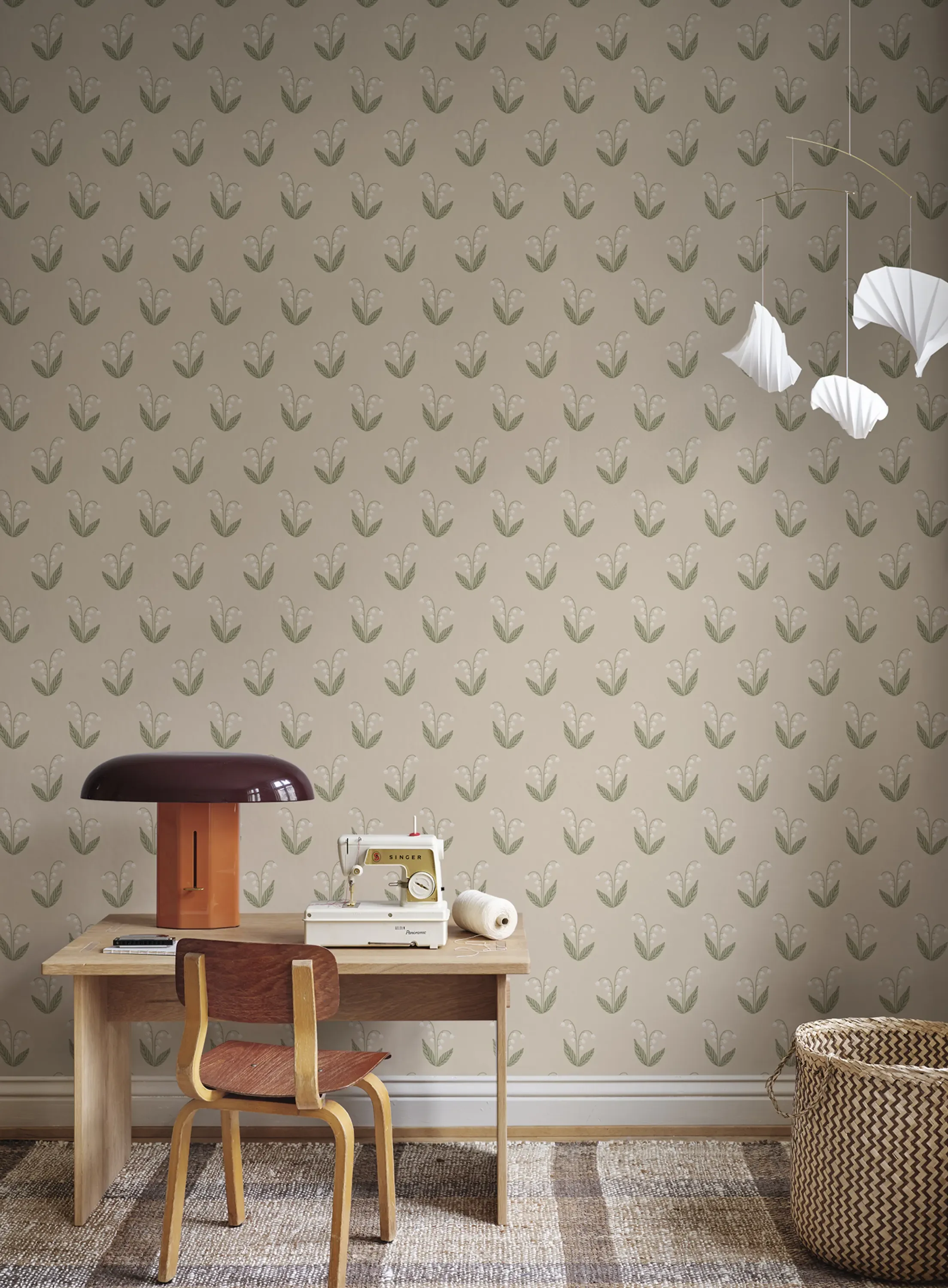 Sandberg Lilly in Blush wallpaper (S10635)