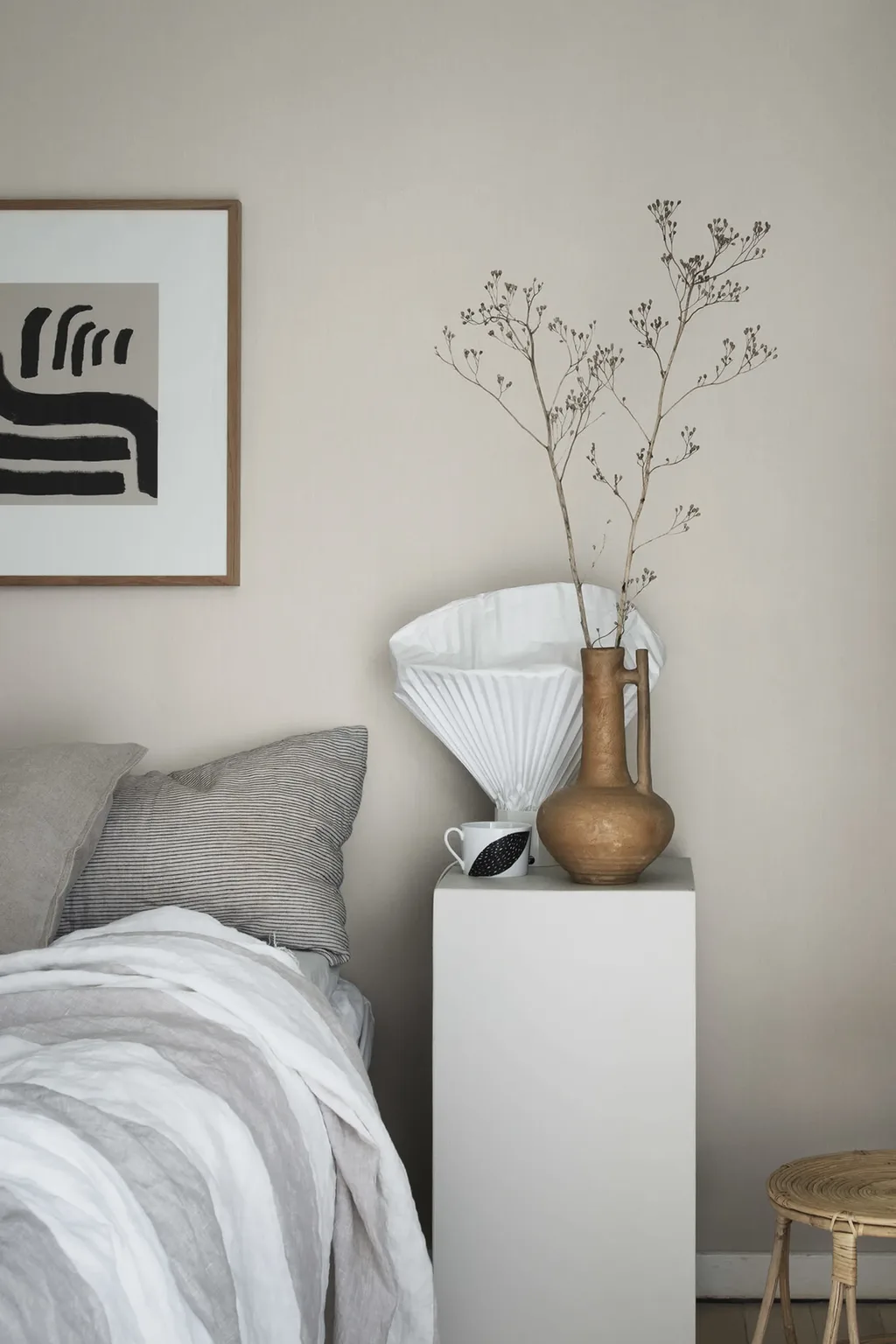 Sandberg Linne in Sandstone wallpaper (S10282)