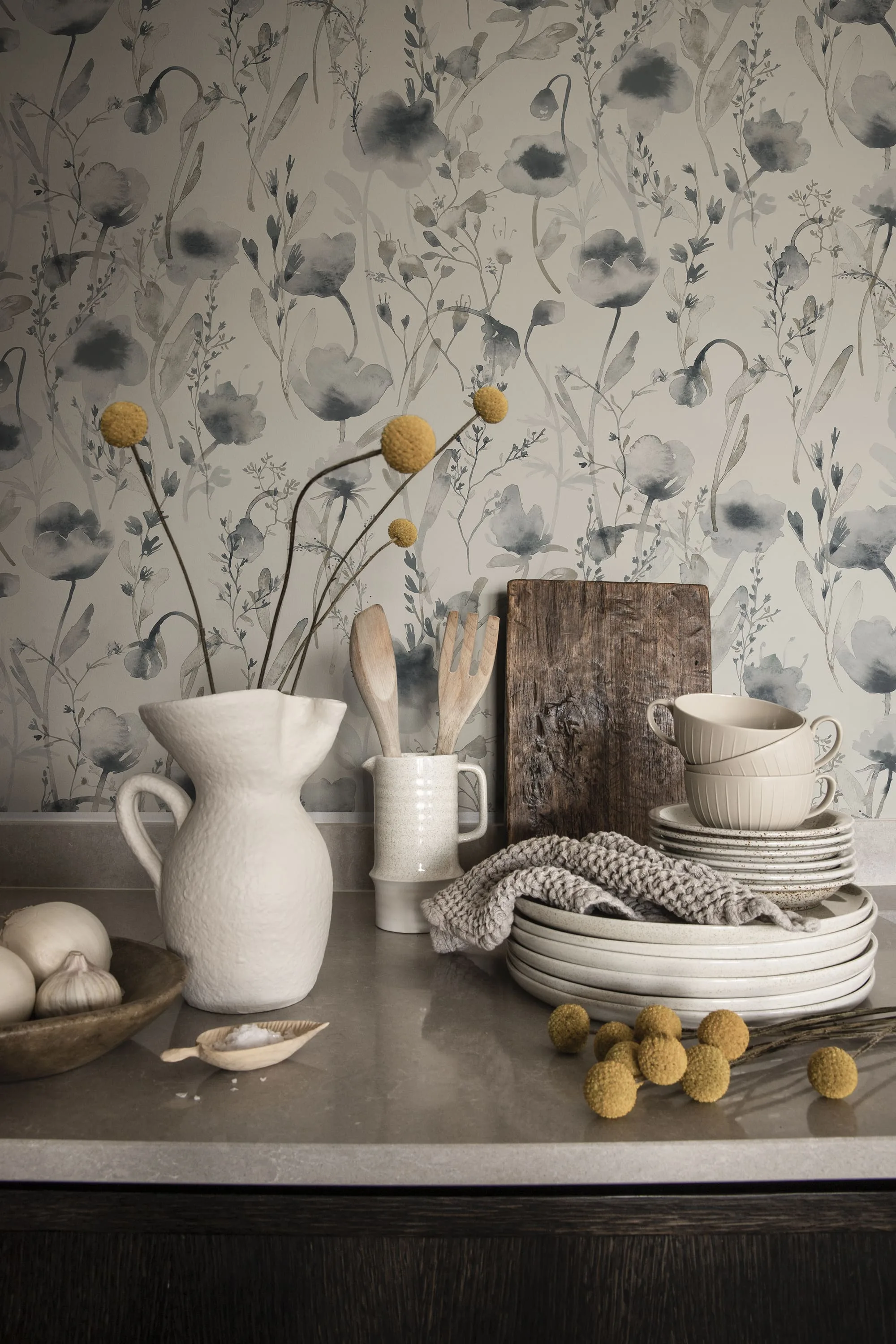 Sandberg Lo in Indigo Blue wallpaper (S10101)
