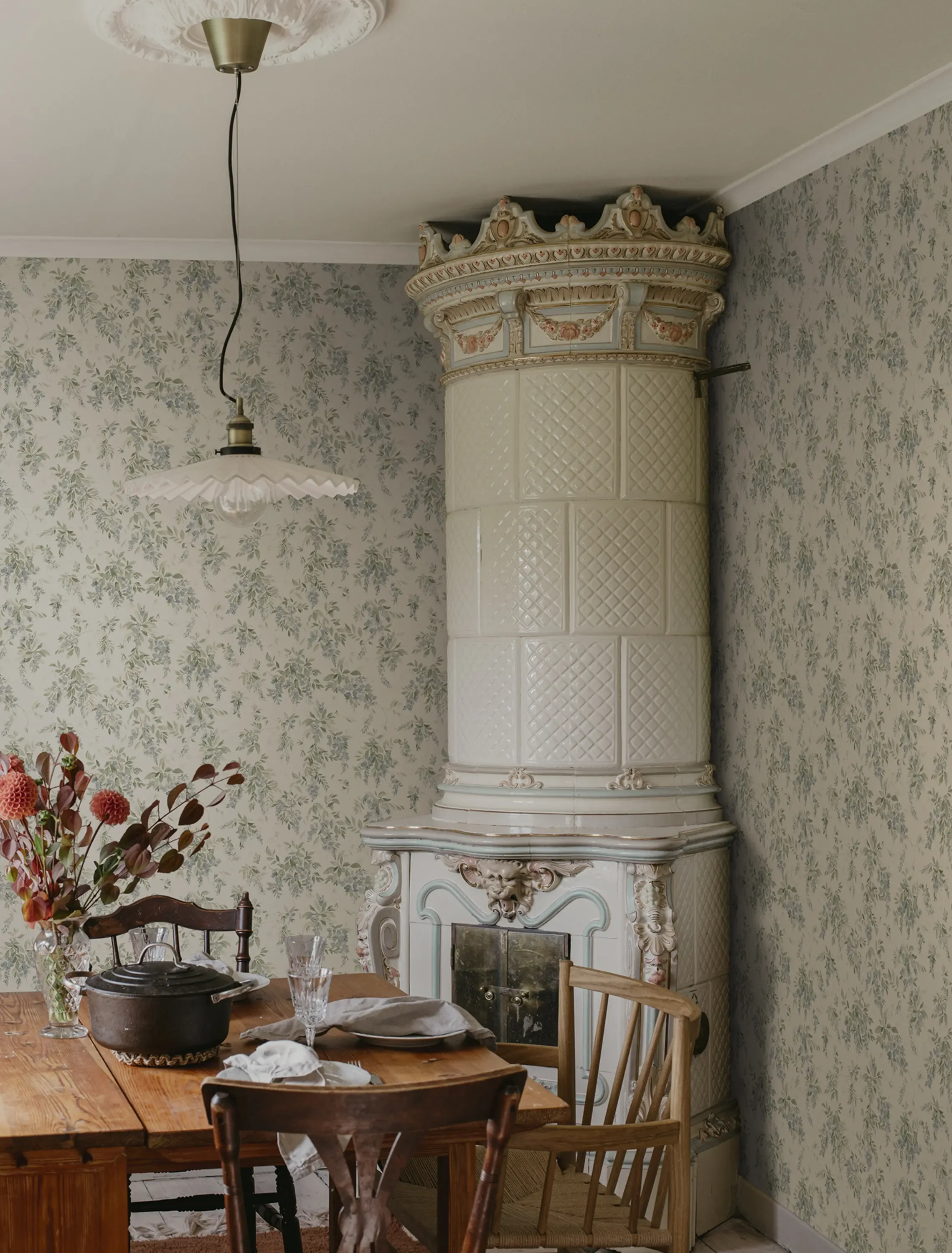 Sandberg Lovisa in Blue wallpaper (S10507)