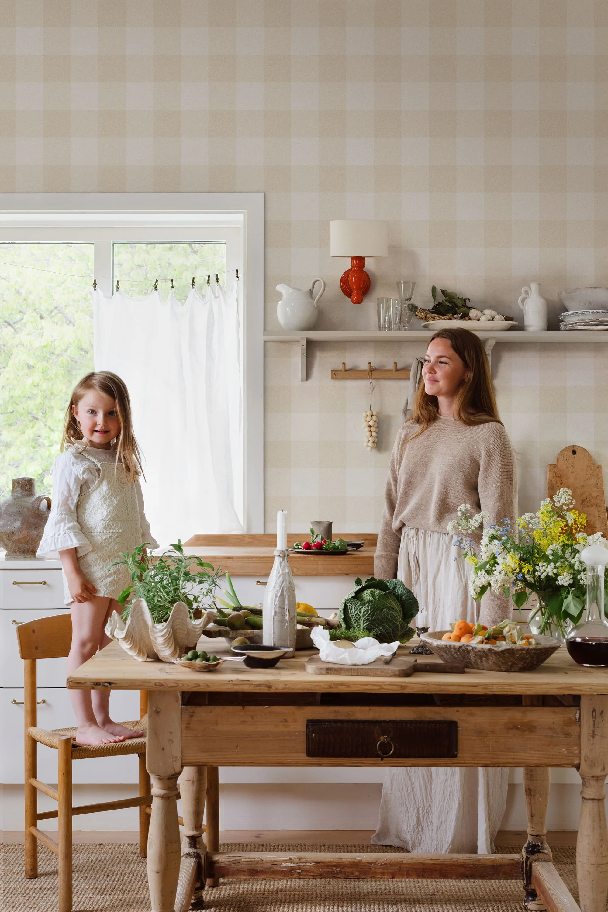 Sandberg Lykke in Oat wallpaper (S10214)