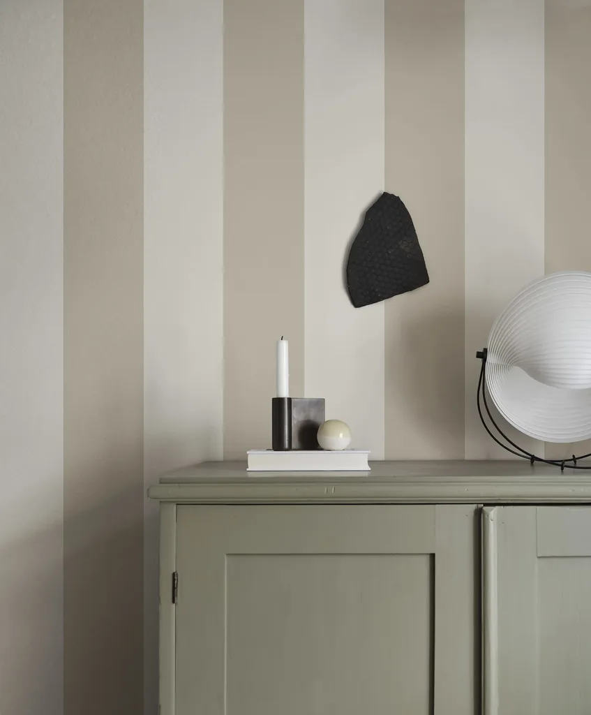 Sandberg Magnus in Beige wallpaper (S10340)
