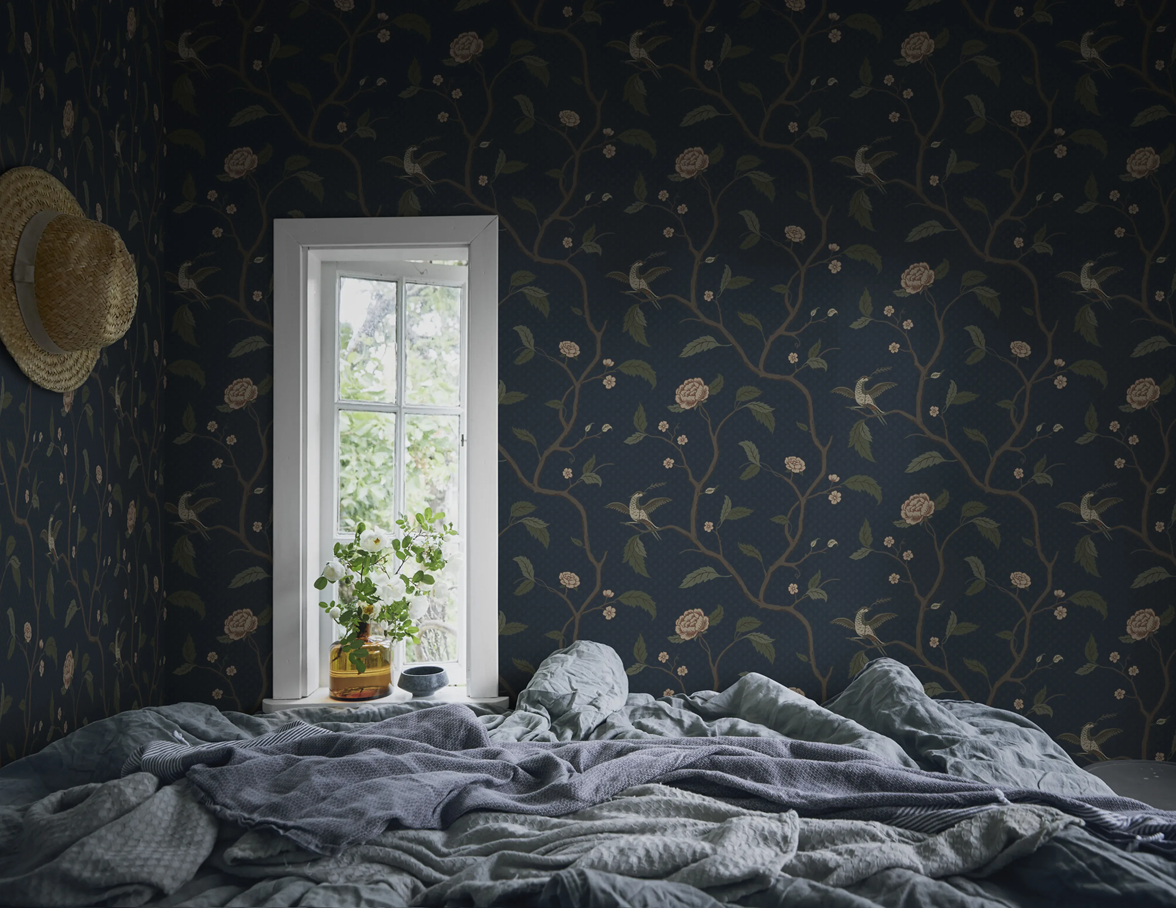 Sandberg Marianne in Midnight Blue wallpaper (S10233)