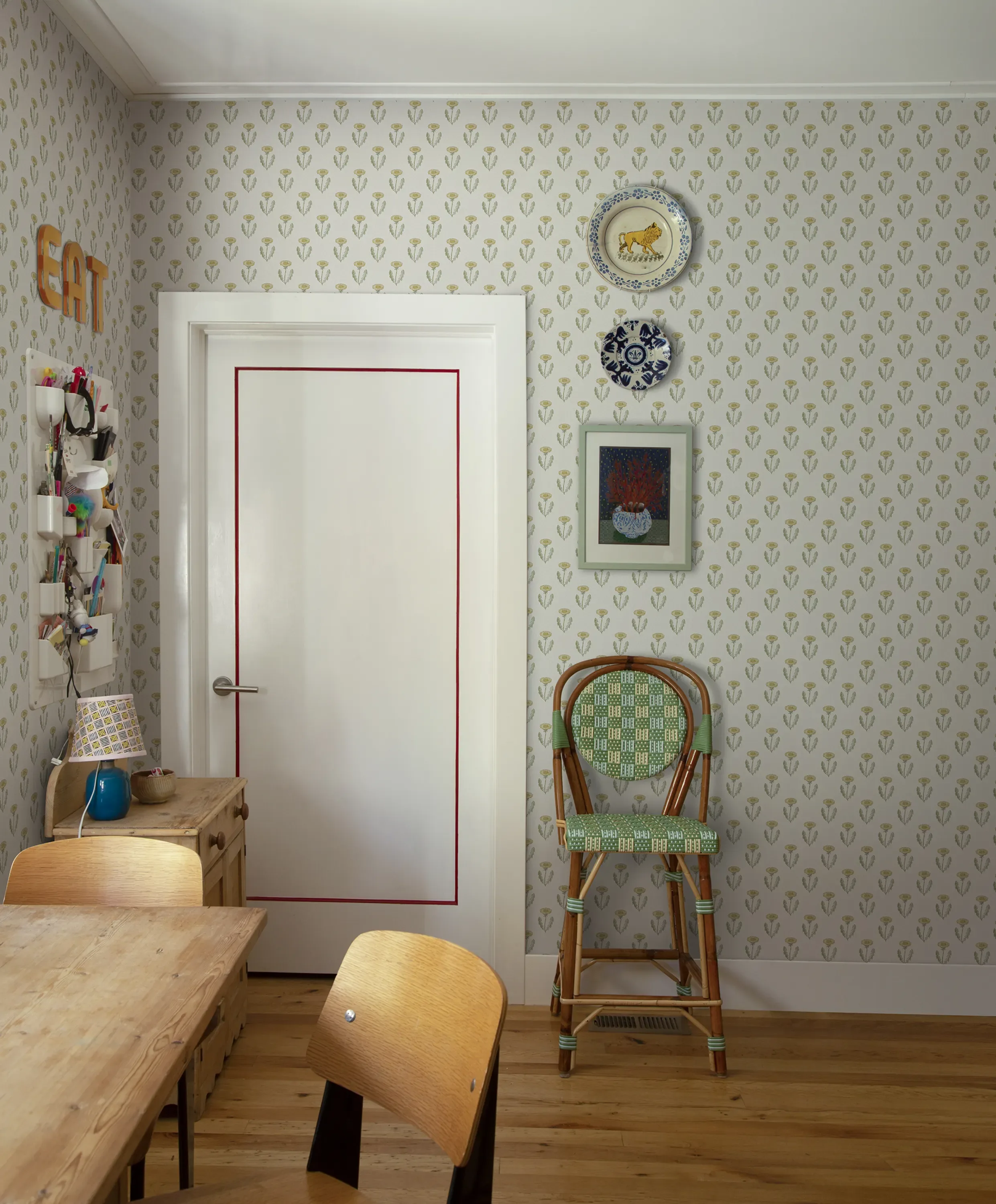 Sandberg Maskrosen in Spring Green wallpaper (S10137)