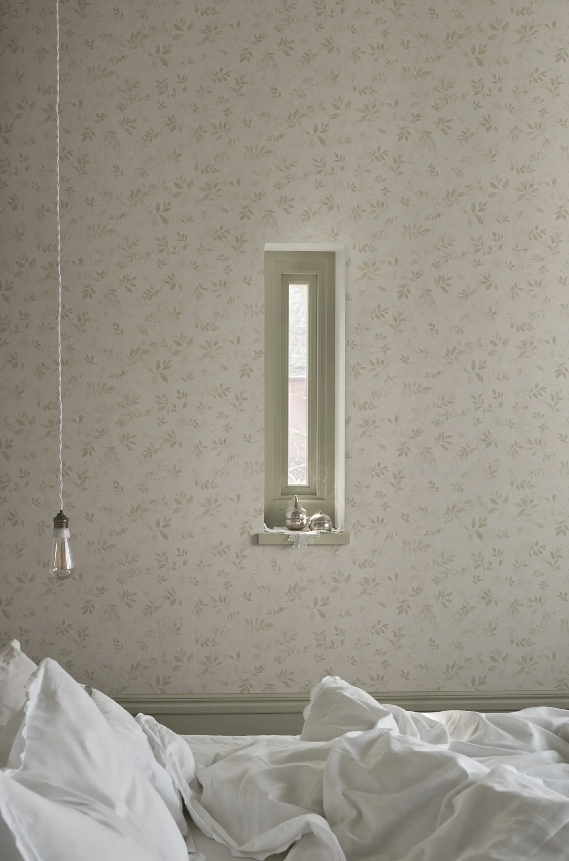 Sandberg Mila in Light Green wallpaper (S10678)