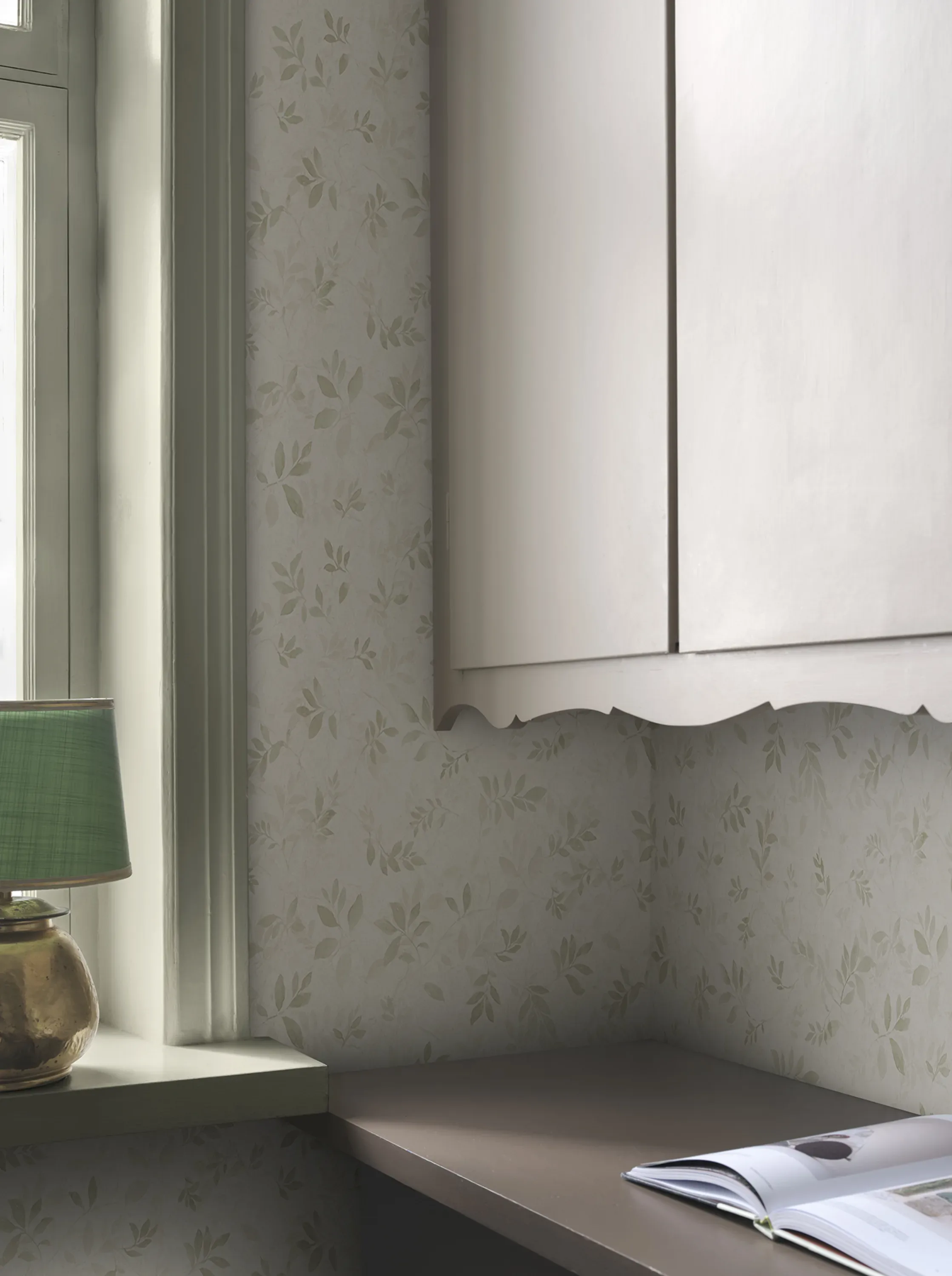 Sandberg Mila in Light Green wallpaper (S10678)