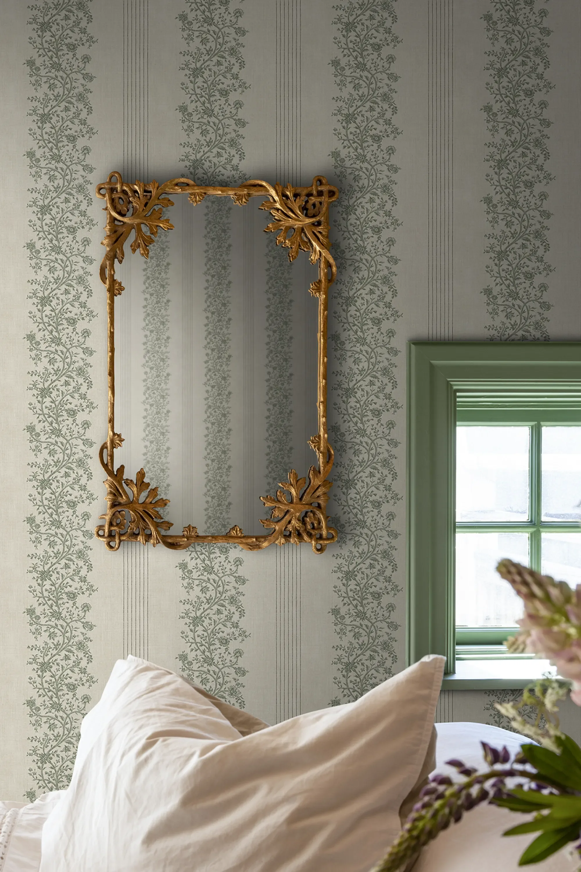 Sandberg Natalie in Green wallpaper (S10824)