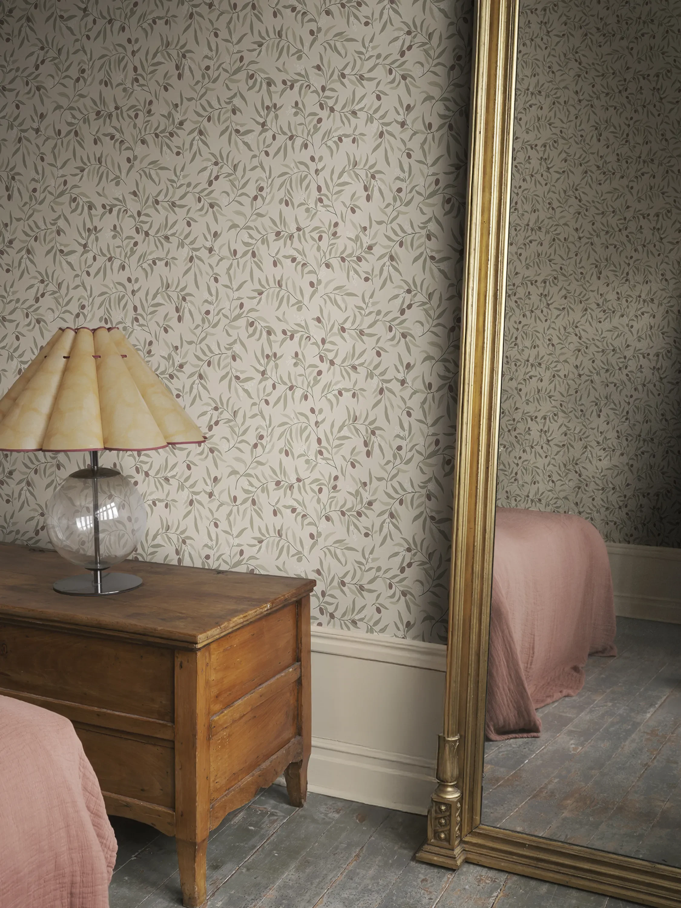 Sandberg Olivia in Burgundy wallpaper (S10681)