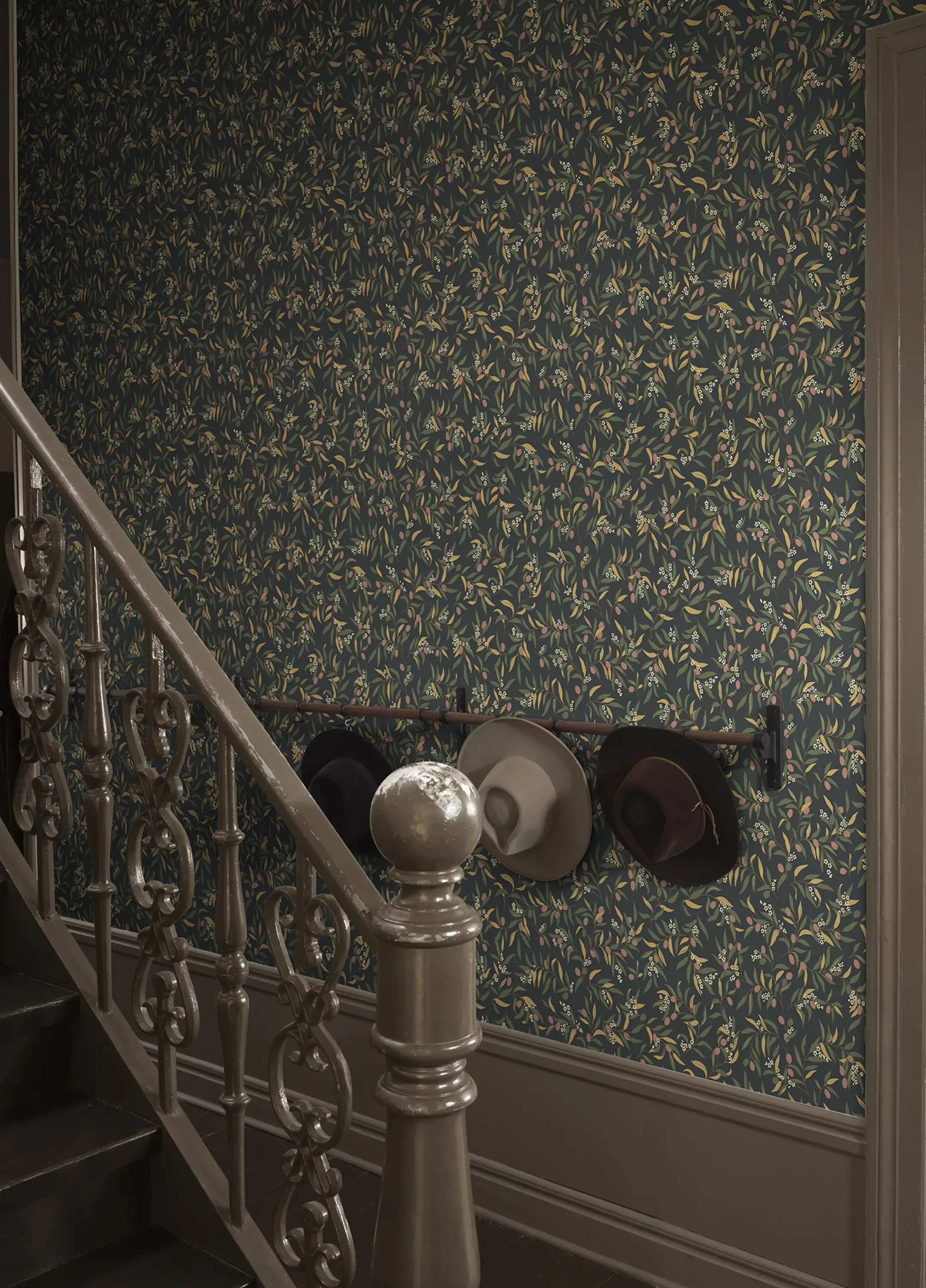 Sandberg Olivia in Charcoal wallpaper (S10807)
