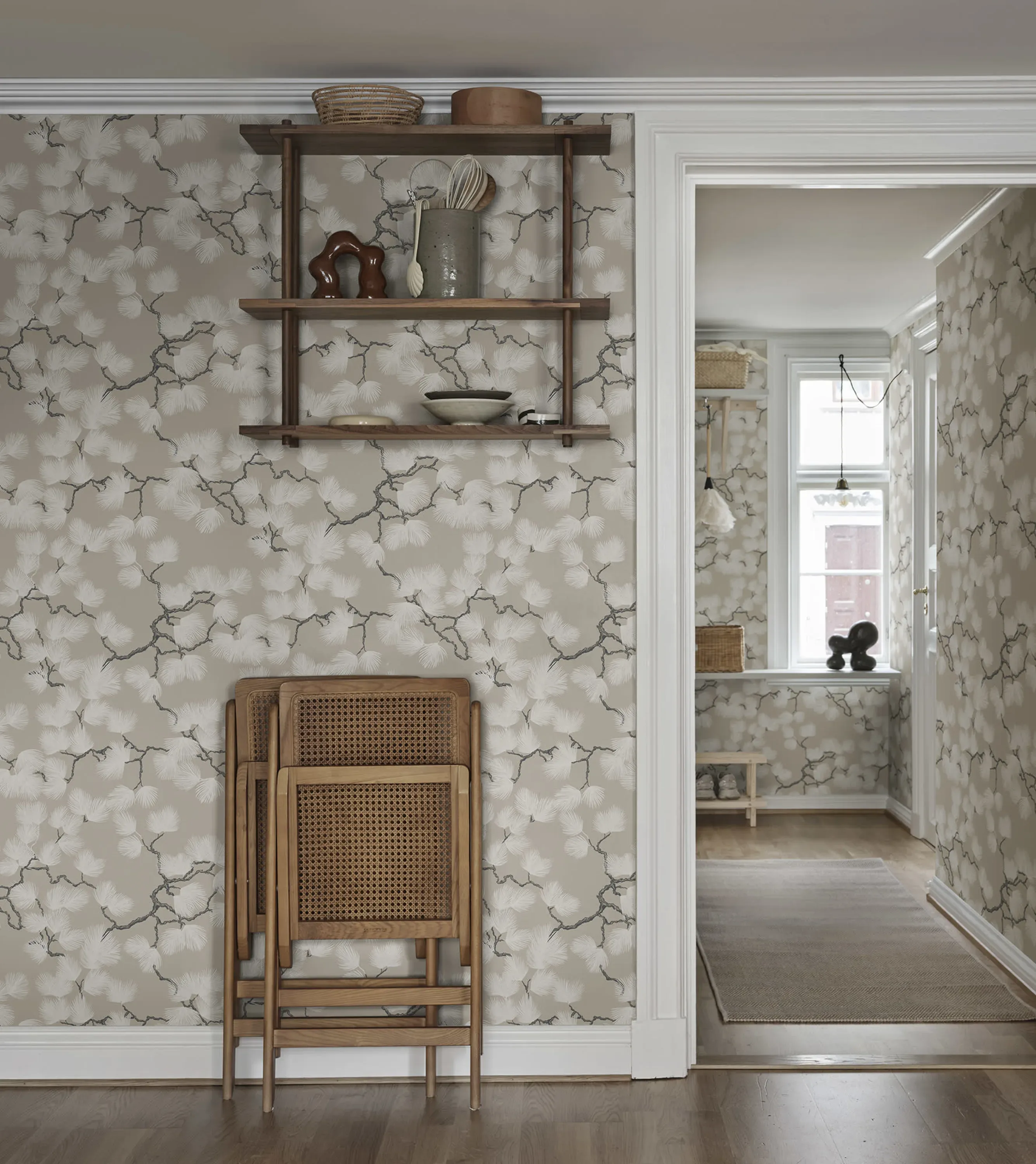 Sandberg Pine in Beige wallpaper (S10326)