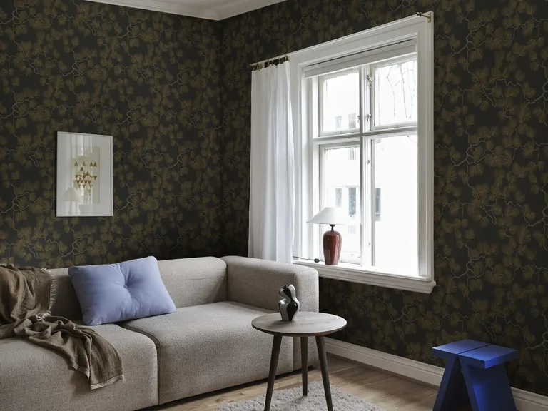 Sandberg Pine in Black wallpaper (804-99)