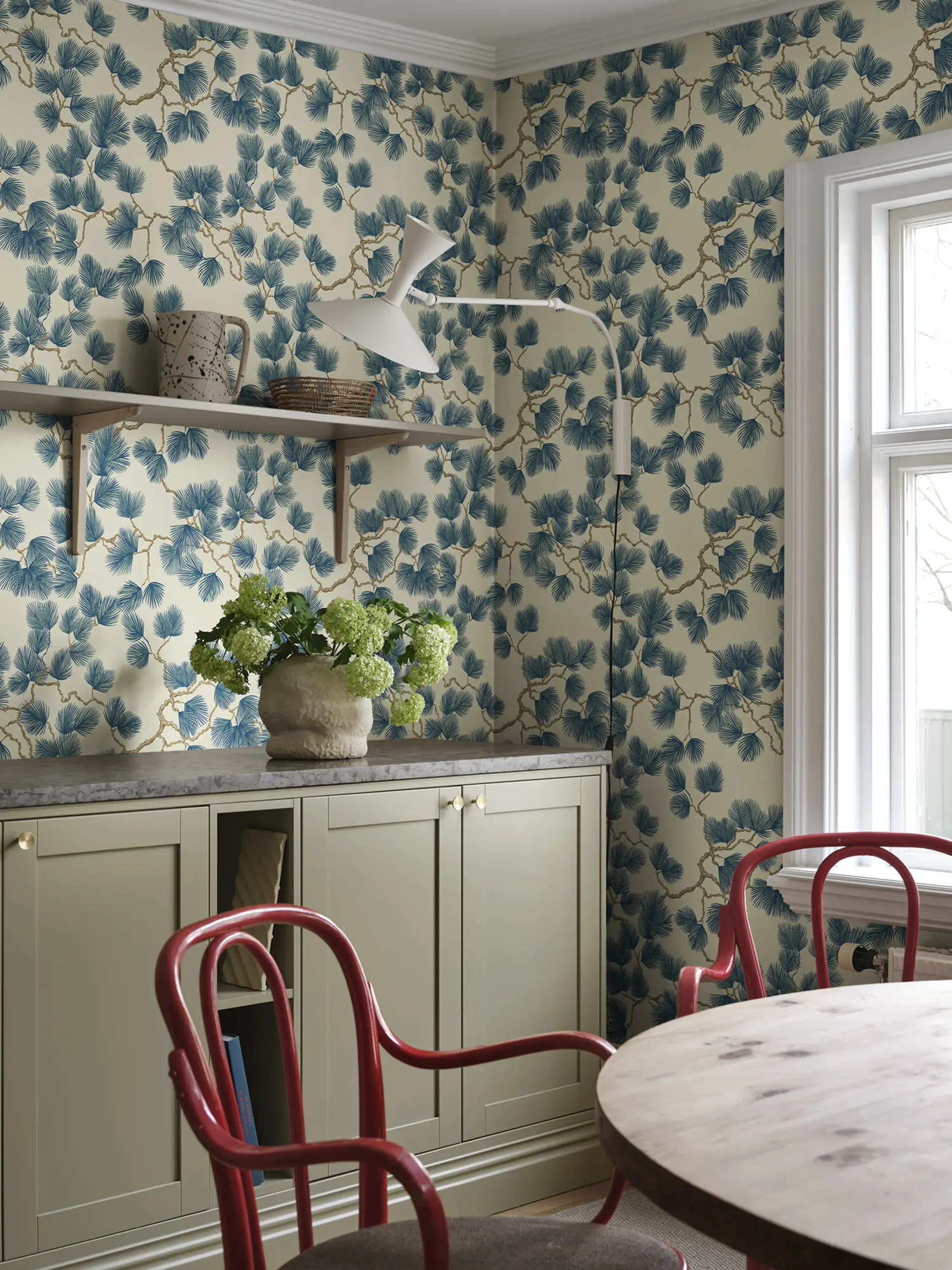 Sandberg Pine in Blue wallpaper (S10327)