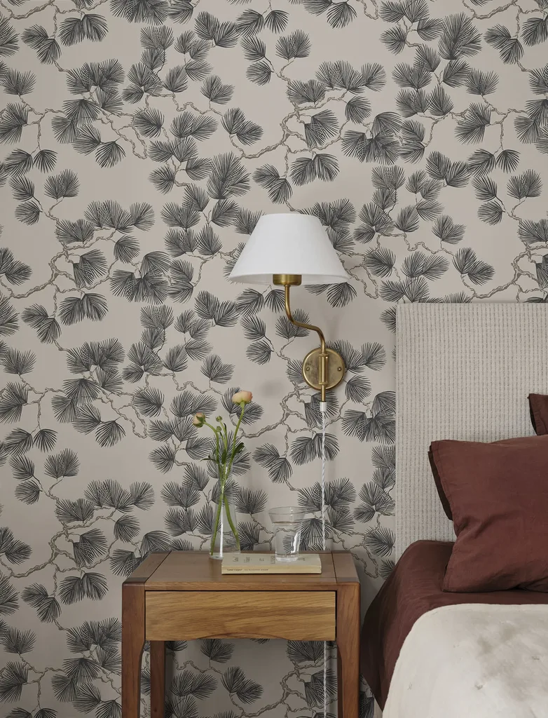 Sandberg Pine in Brown wallpaper (S10325)