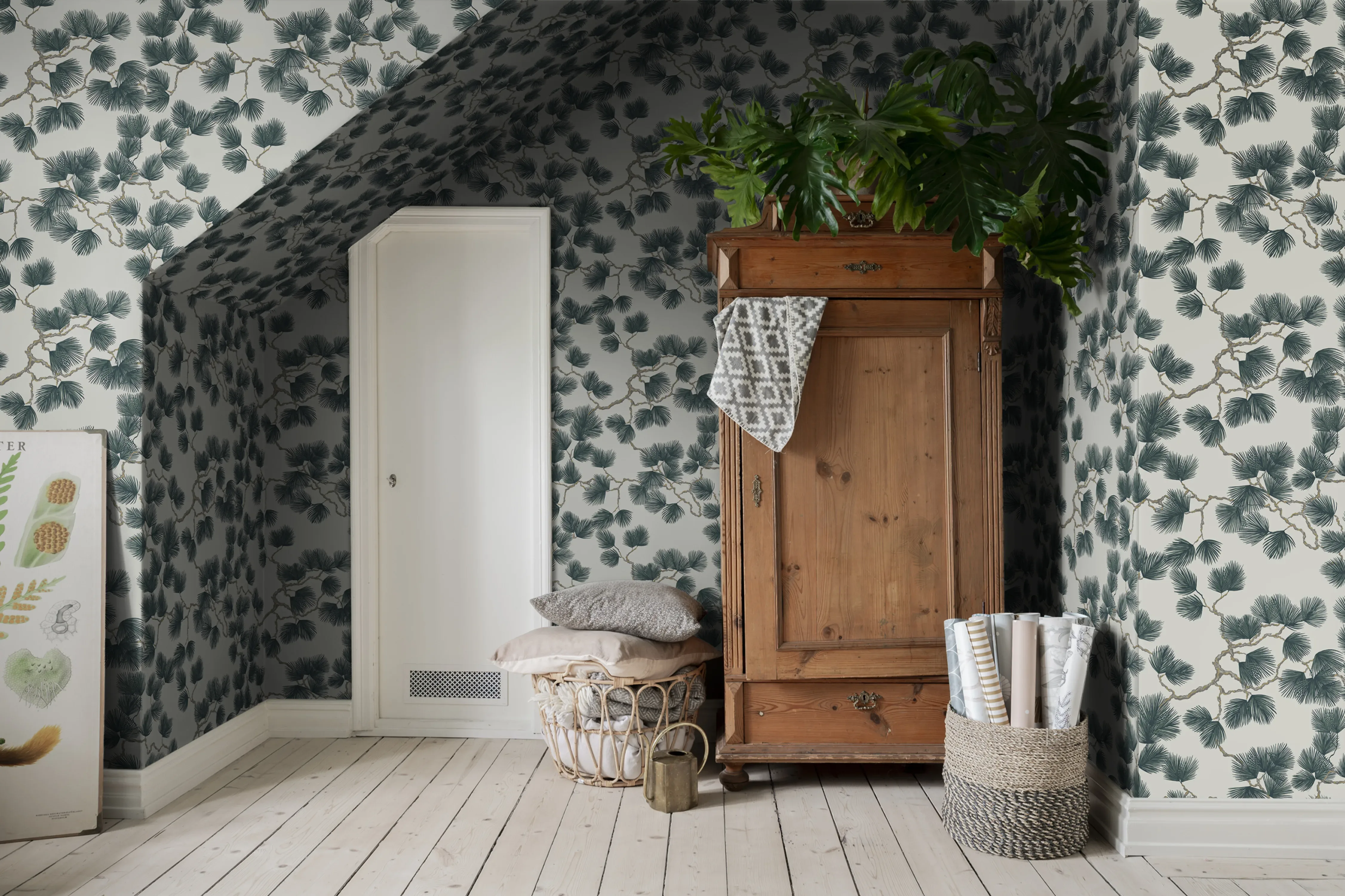 Sandberg Pine in Green wallpaper (804-78)