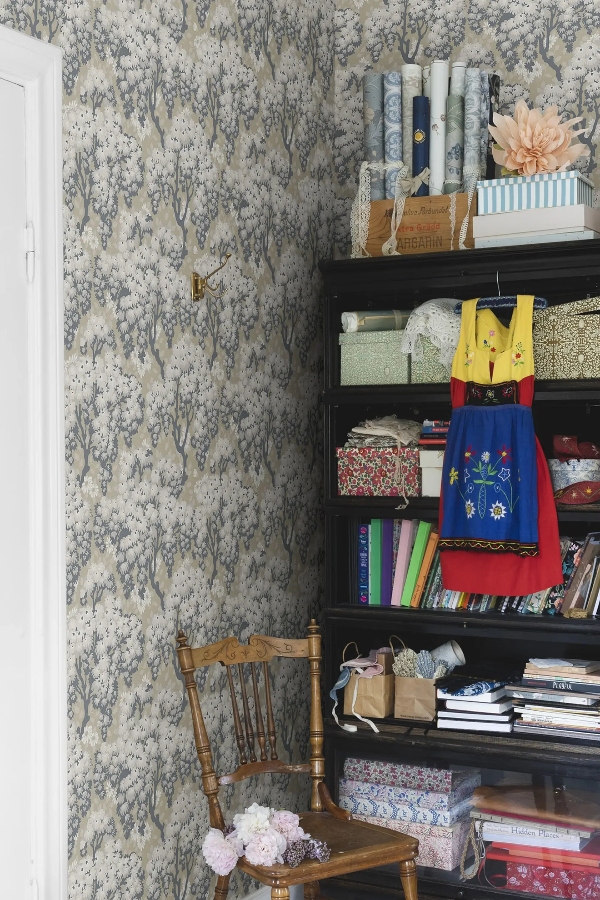 Sandberg Ragnvi in Clay wallpaper (836-32)