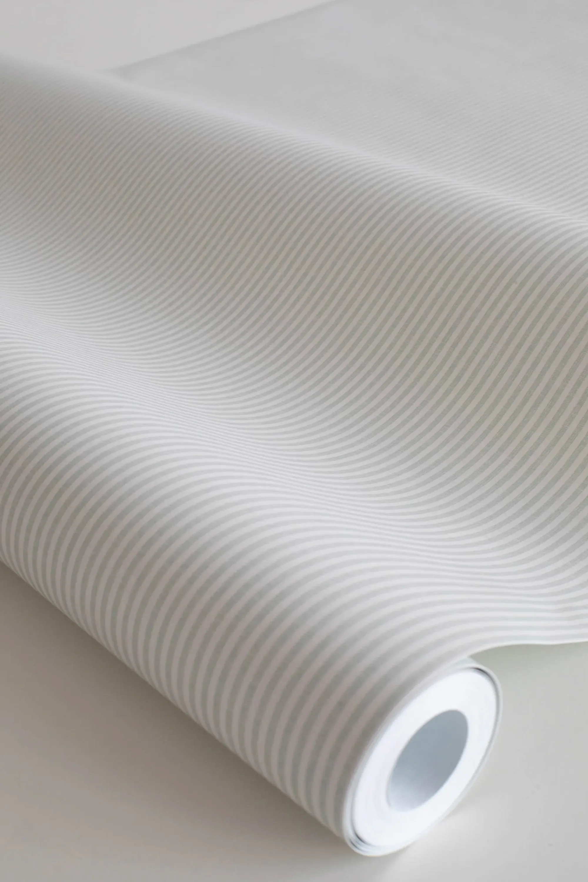 Sandberg Rand in Garden Green wallpaper (S10291)