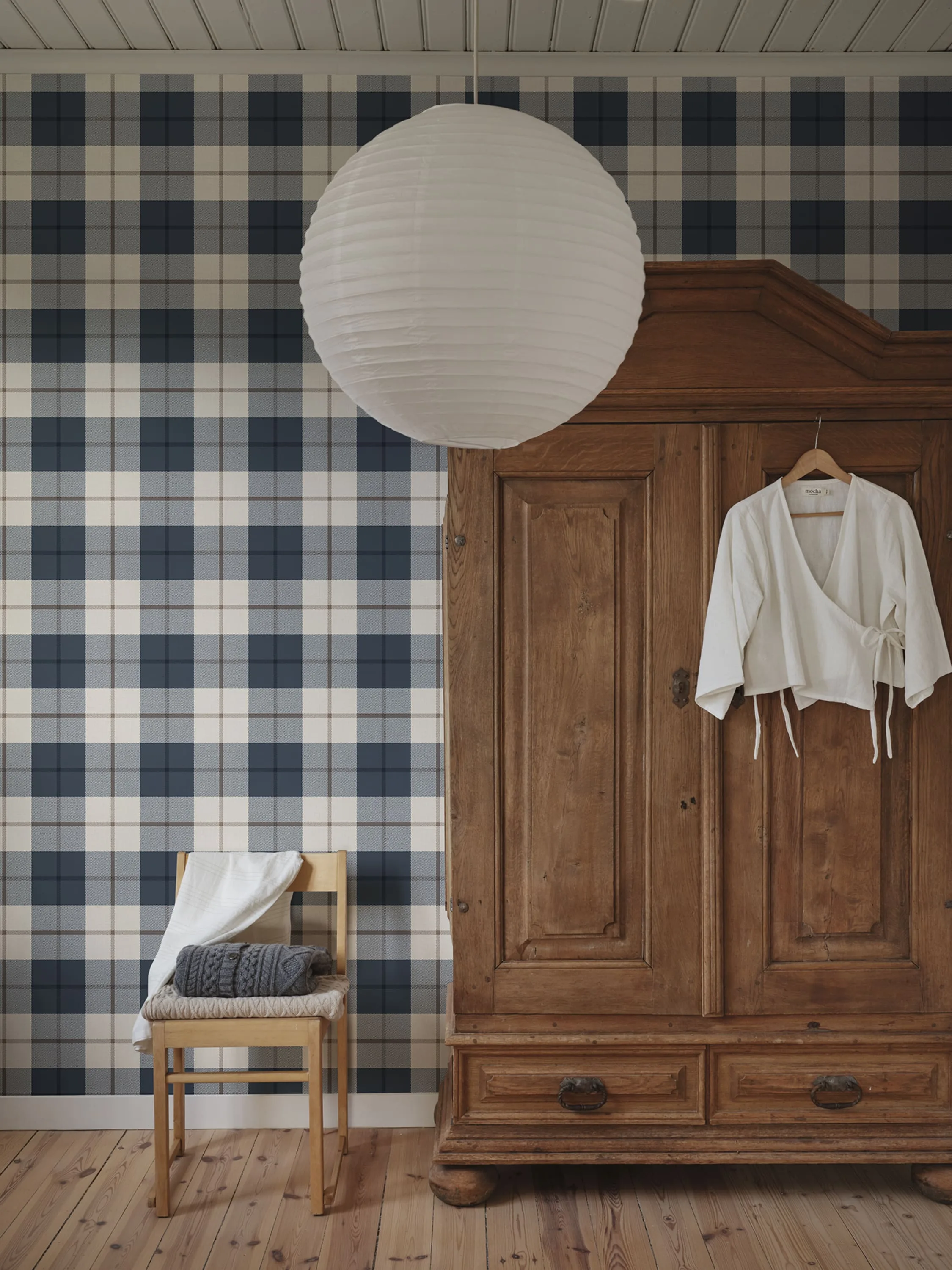 Sandberg Ranold in Classic Blue wallpaper (S11018)