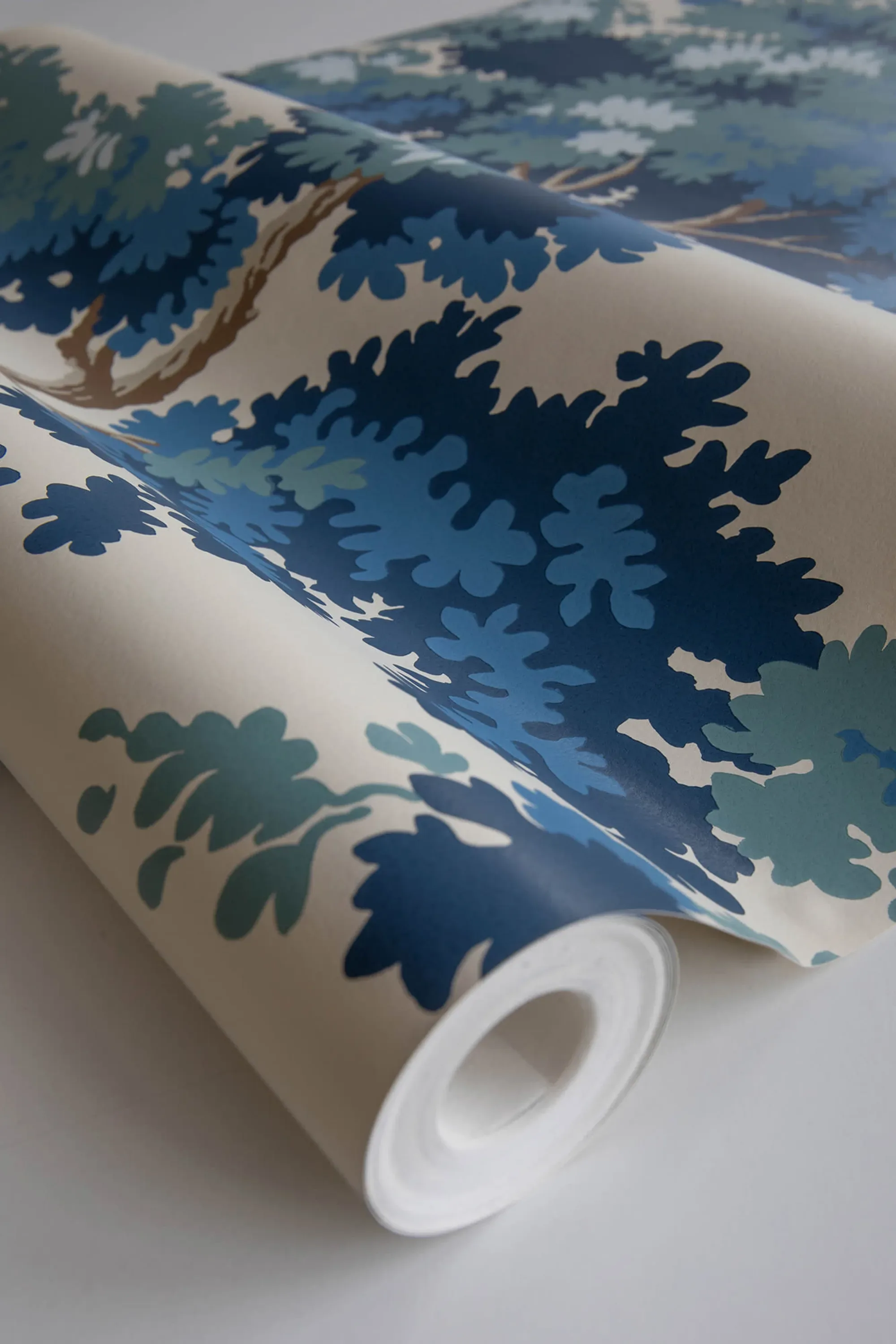 Sandberg Raphael in Blue wallpaper (444-66)