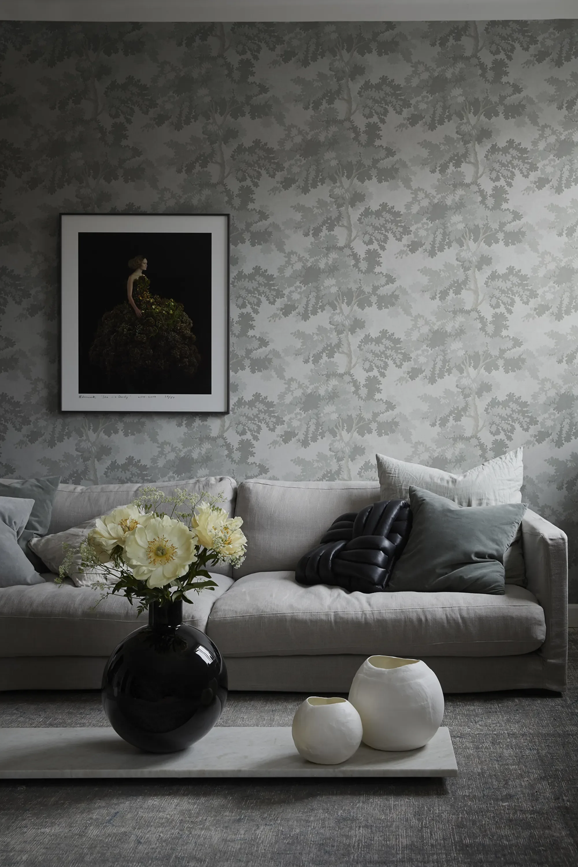 Sandberg Raphael in Gray wallpaper (444-31)