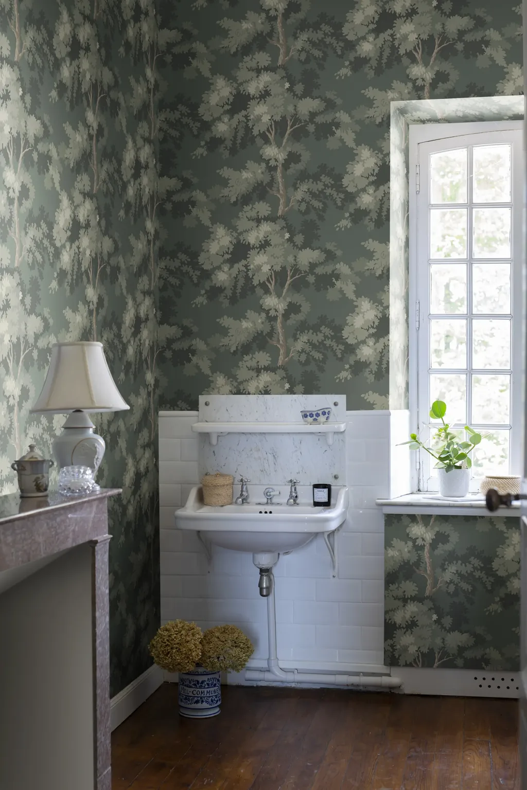 Sandberg Raphael in Moss Green wallpaper (S10238)