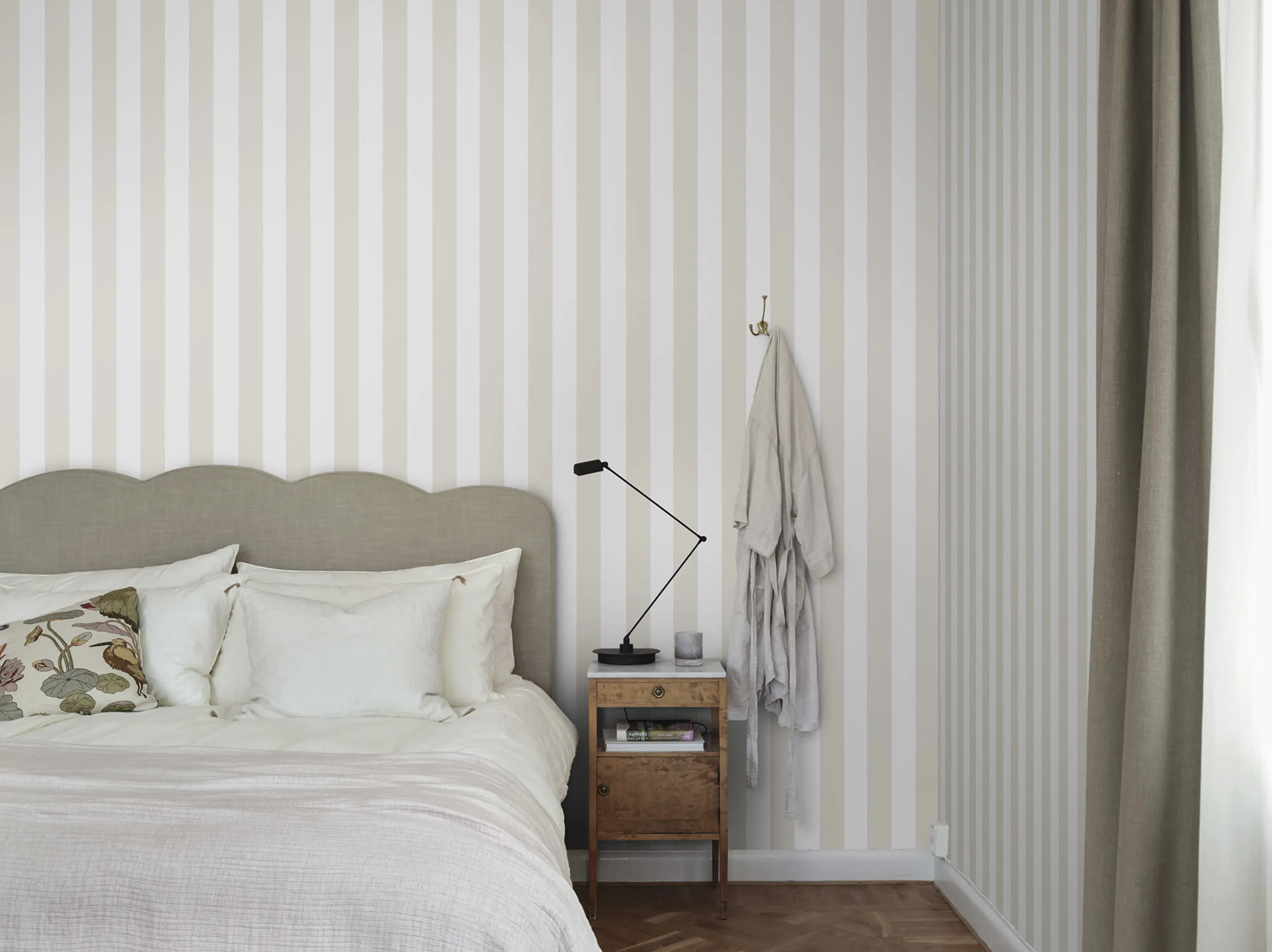 Sandberg Sam in Linen wallpaper (S10198)