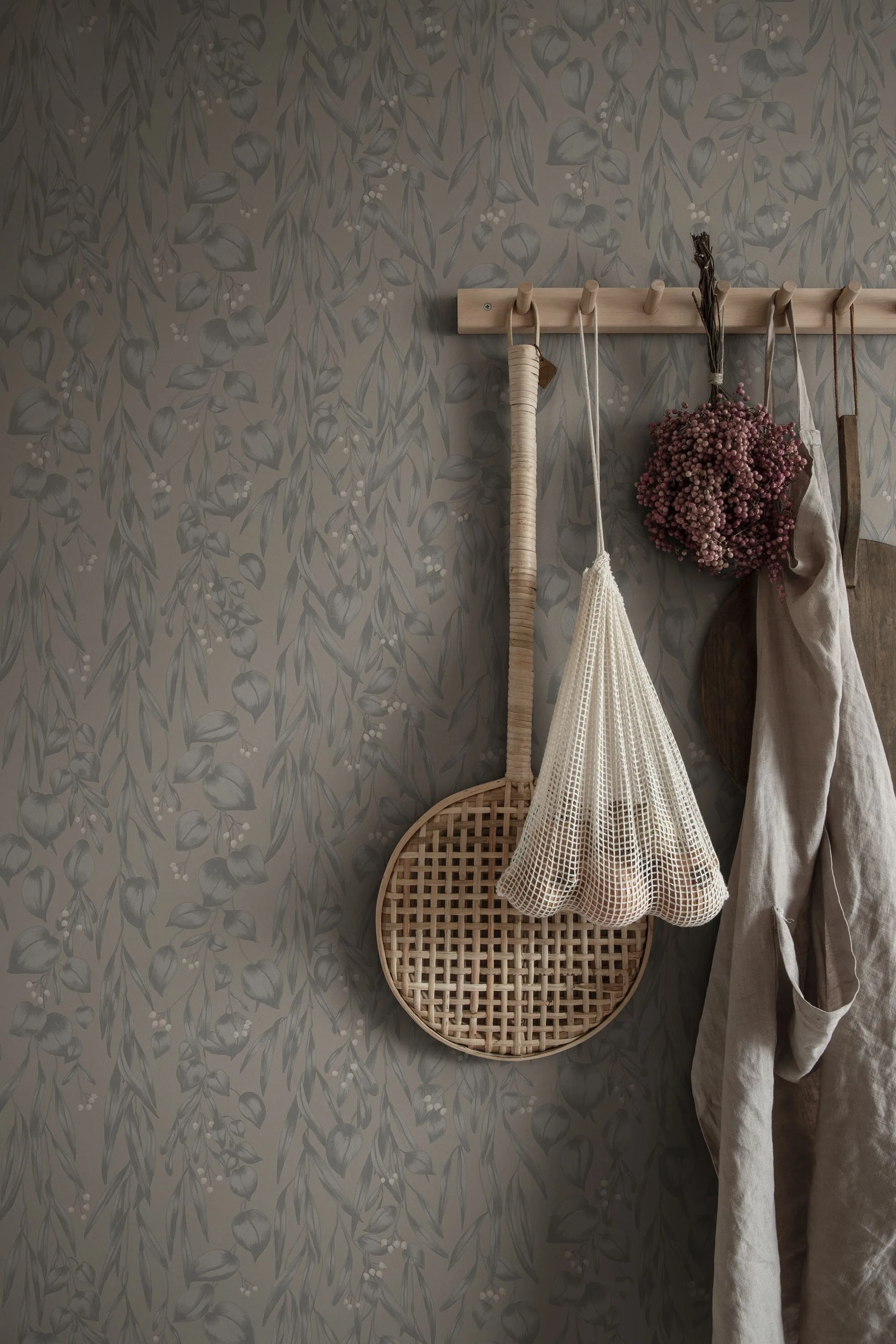 Sandberg Sara in Misty Blue wallpaper (S10118)