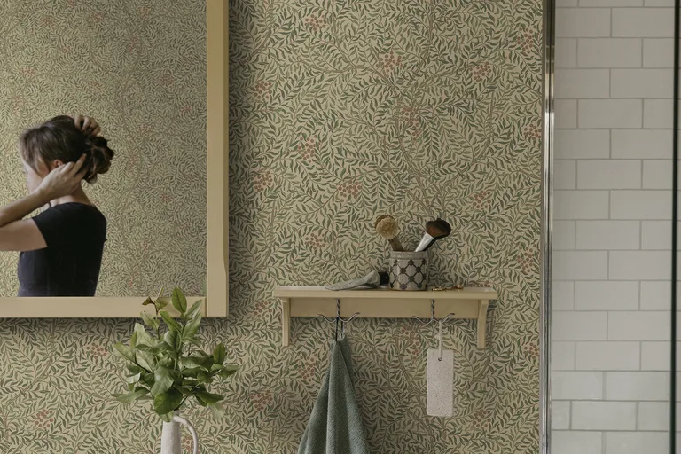 Sandberg Simon in Garden Green wallpaper (S10496)