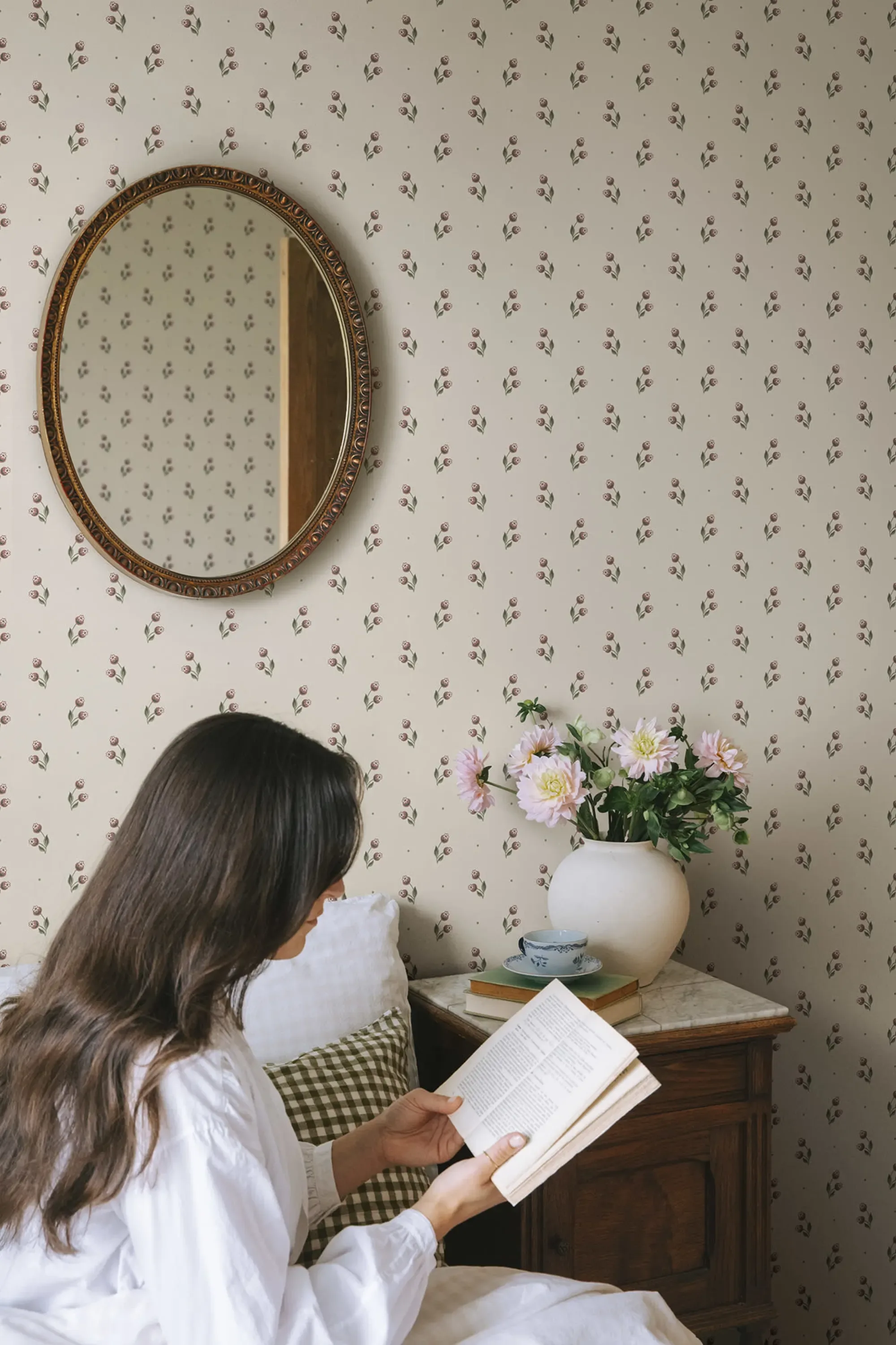 Sandberg Siv in Burgundy wallpaper (S10471)