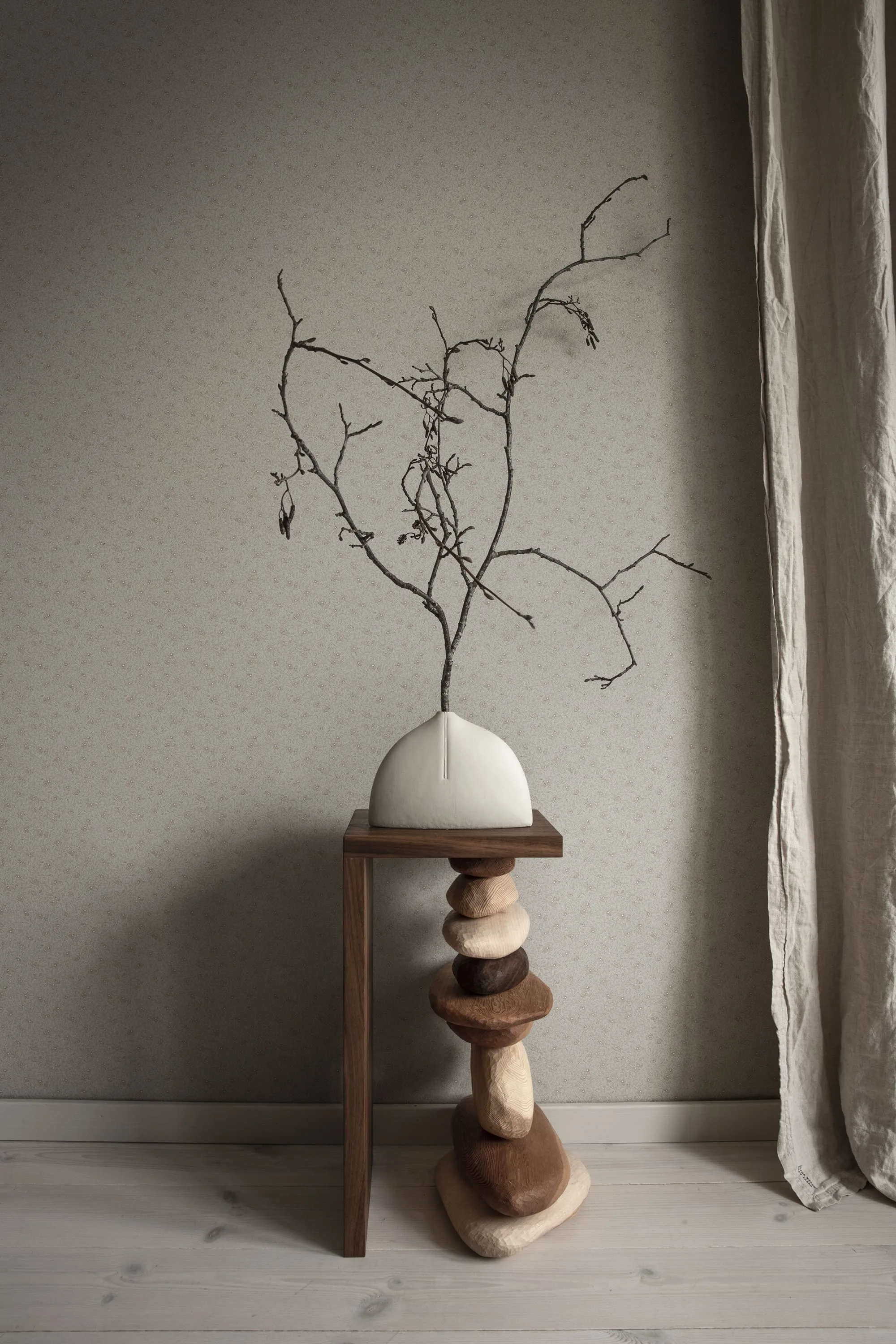 Sandberg Stella in Sage Green wallpaper (S10122)