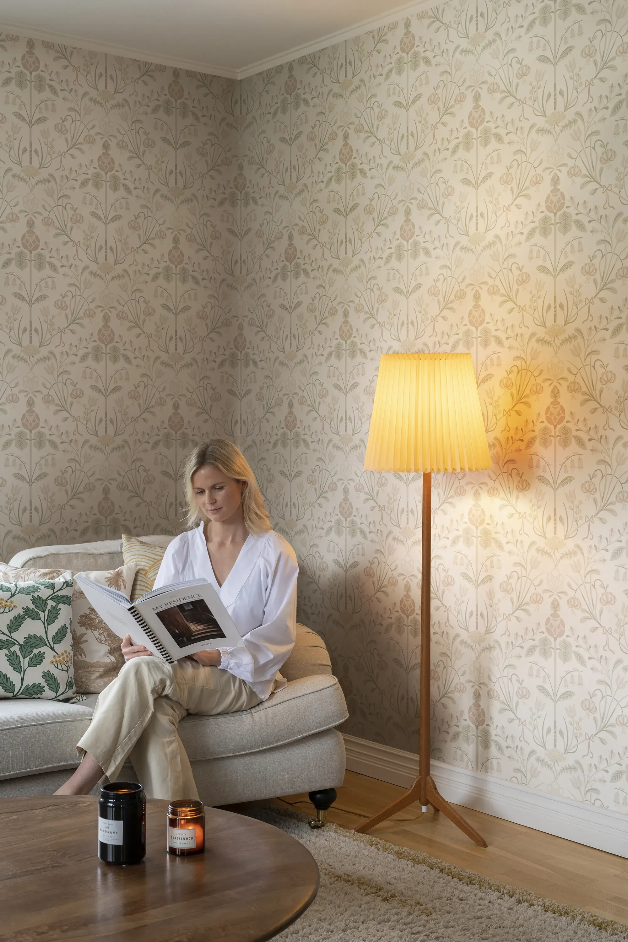 Sandberg Till Carl in Powder Pink wallpaper (S10156)