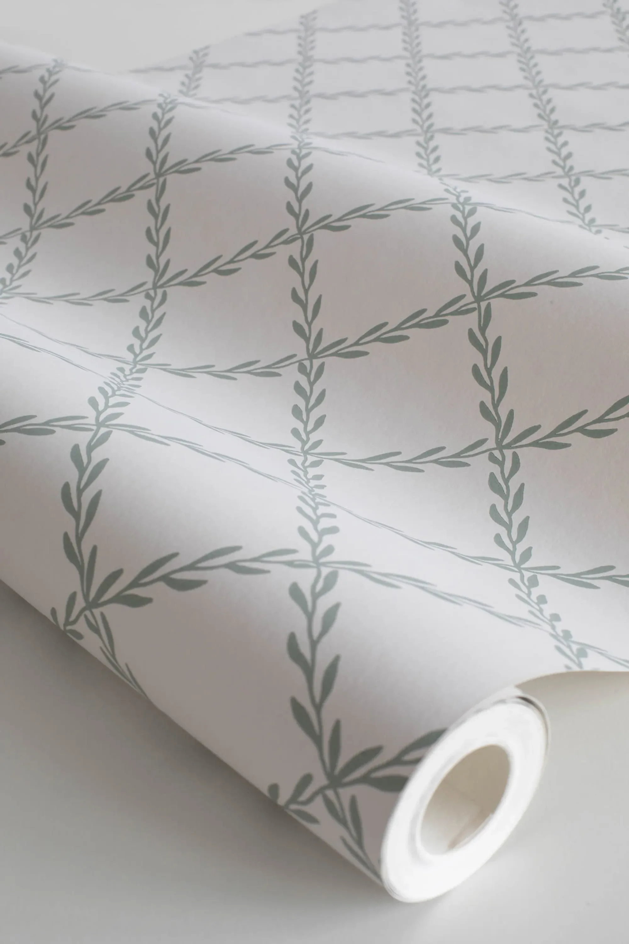 Sandberg Trellis in Forest Green wallpaper (S10304)