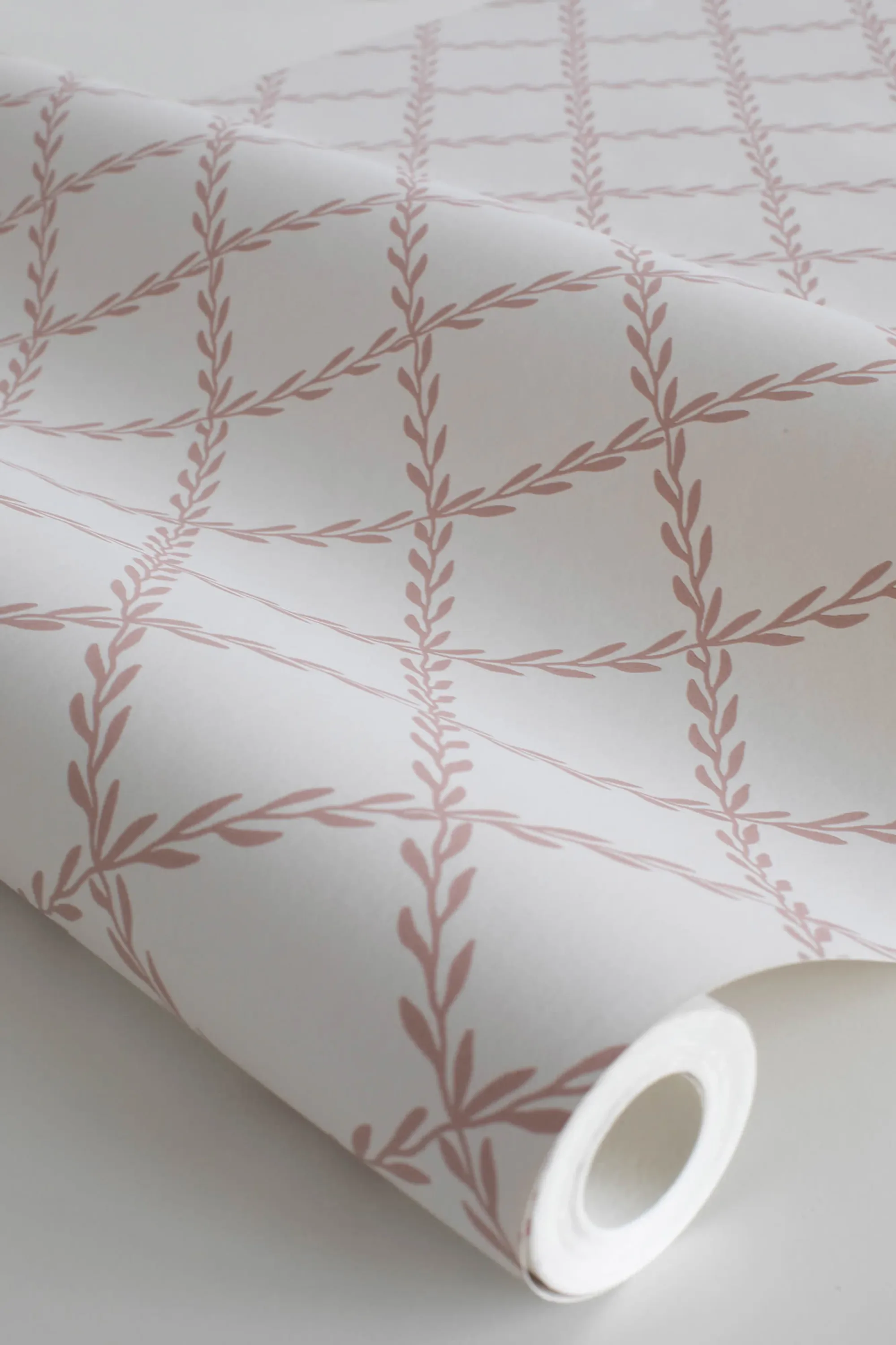 Sandberg Trellis in Terracotta wallpaper (S10305)