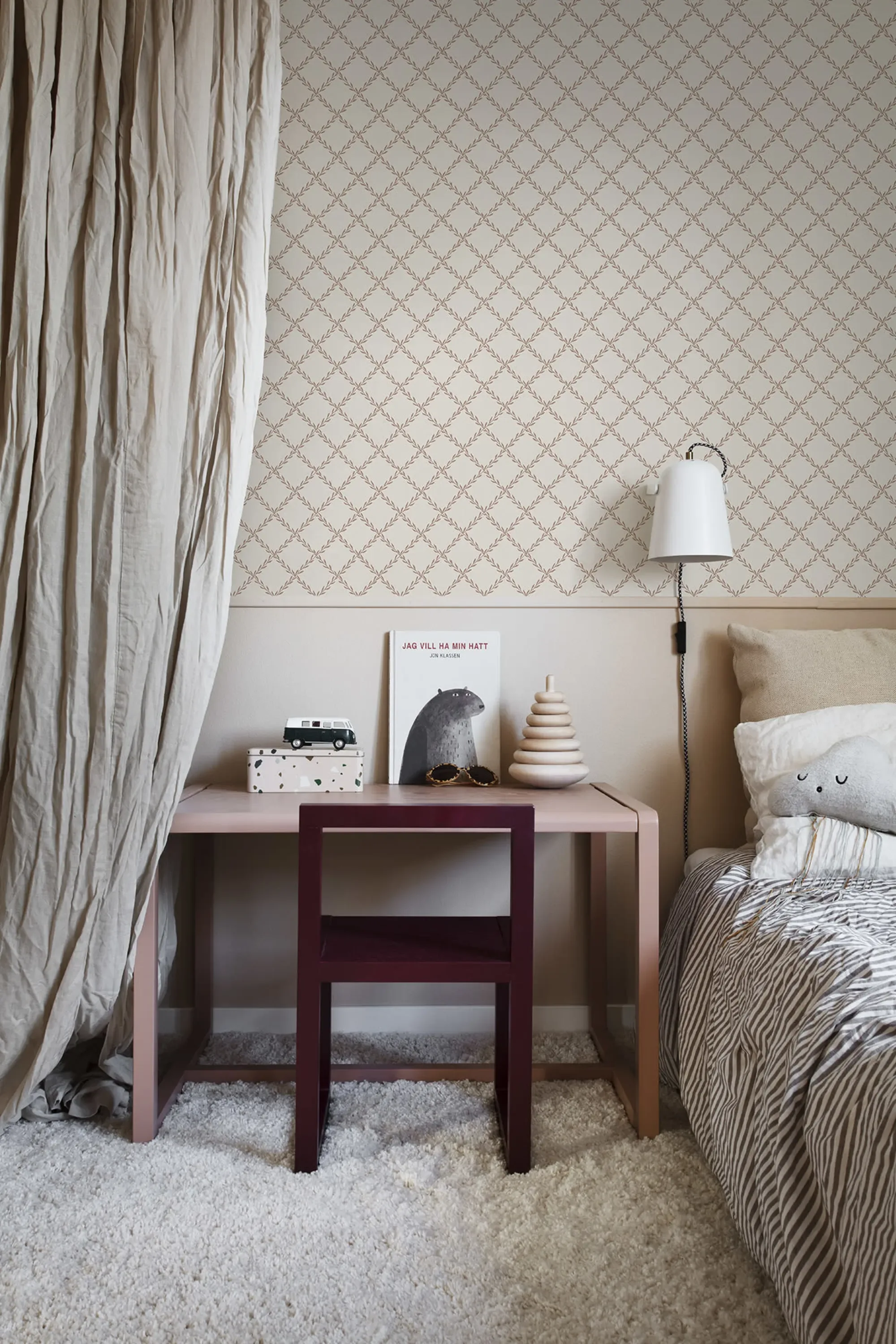 Sandberg Trellis in Terracotta wallpaper (S10305)