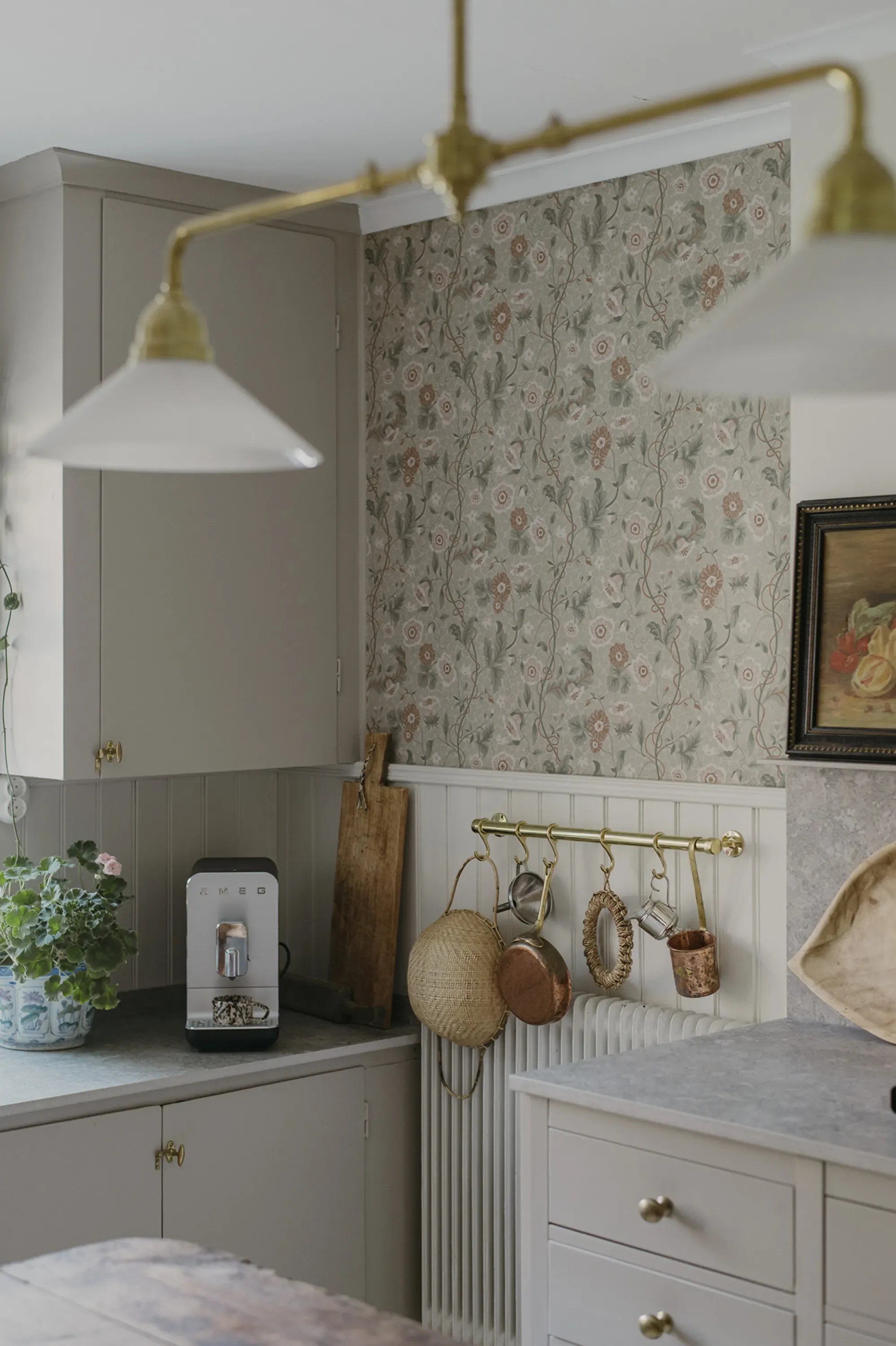 Sandberg Ulla in Garden Green wallpaper (S10499)