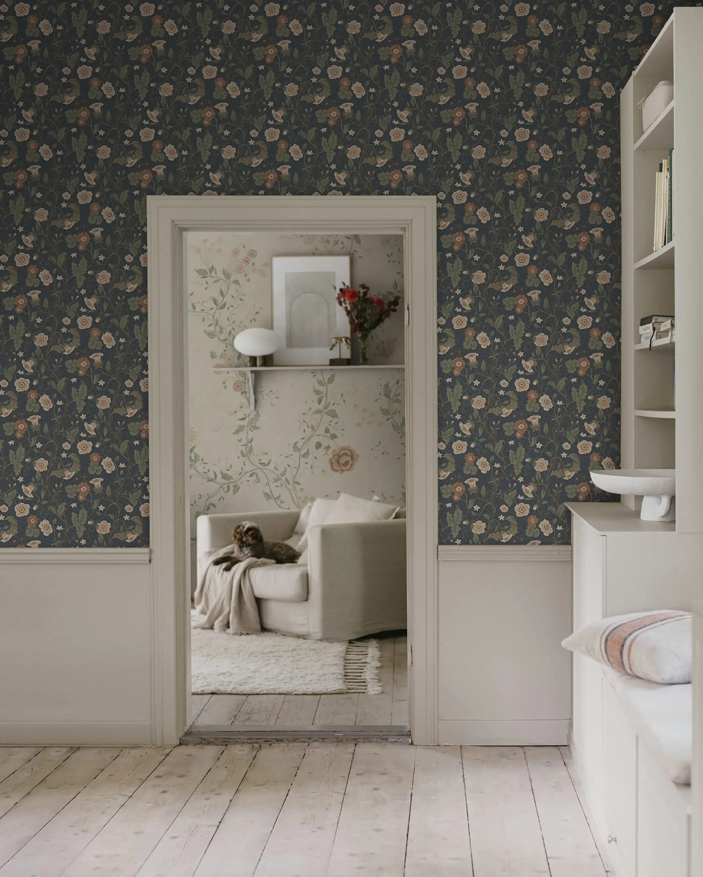 Sandberg Ulla in Midnight Blue wallpaper (S10500)