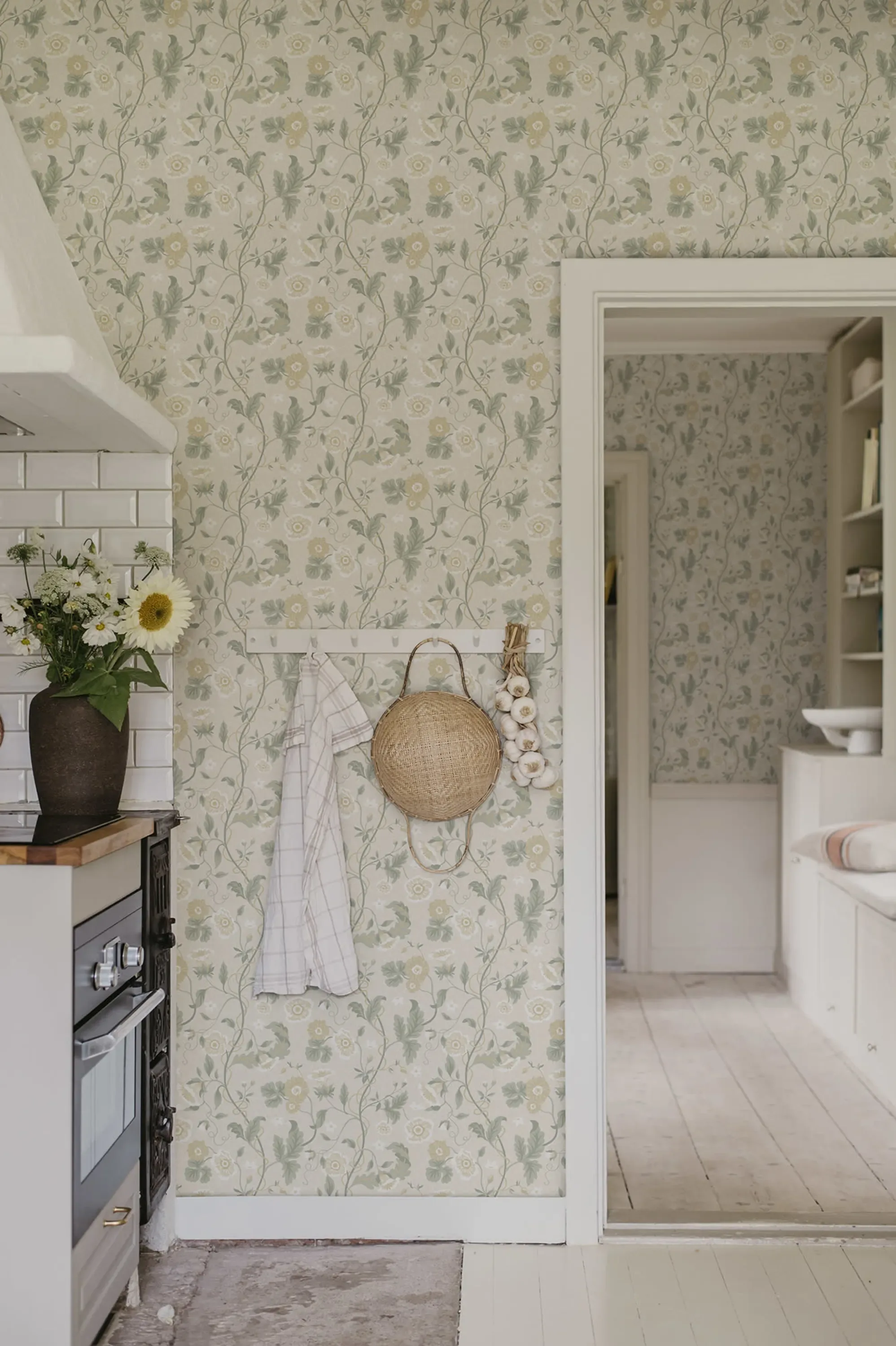 Sandberg Ulla in Sandstone wallpaper (S10498)