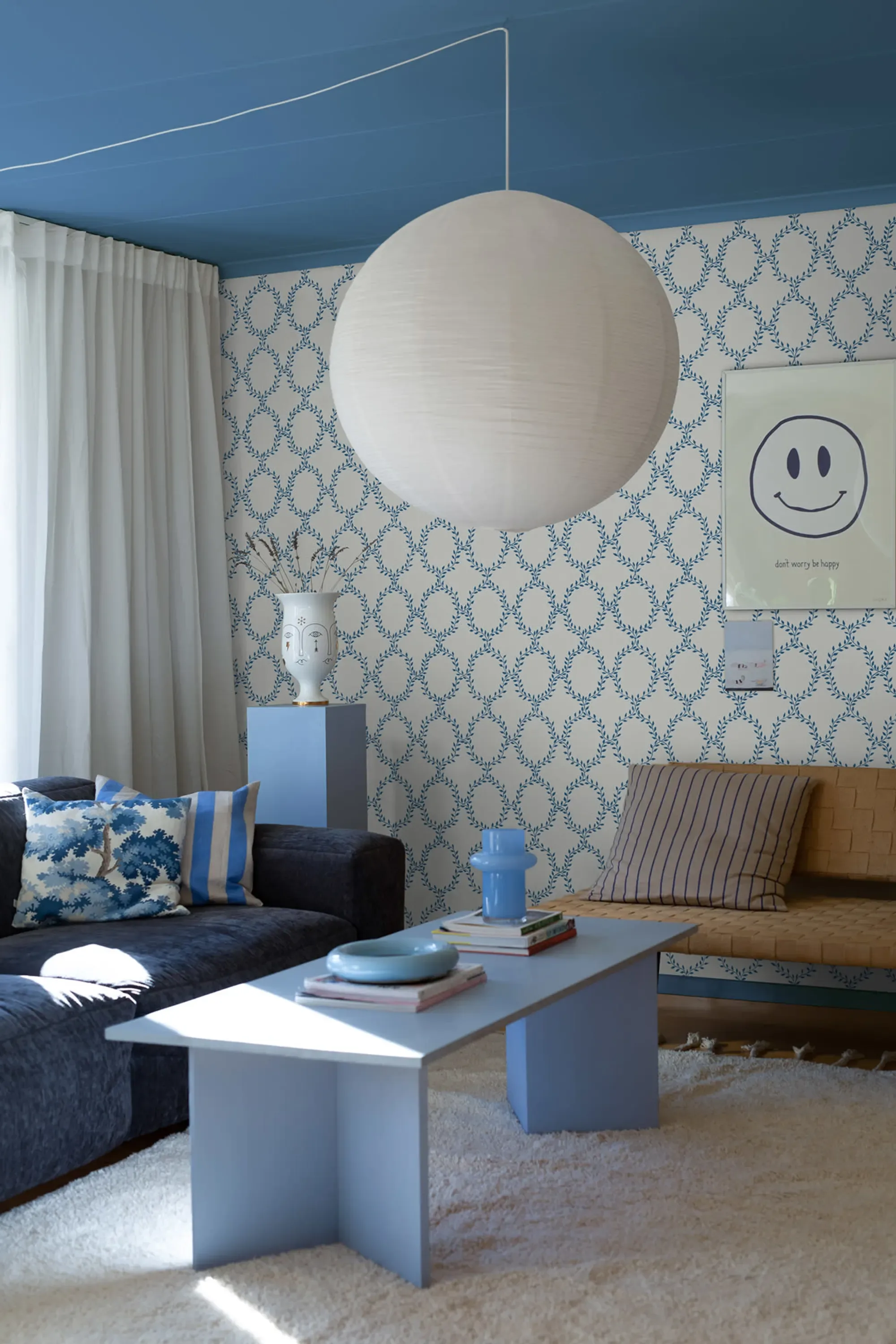 Sandberg Wilma in Blue wallpaper (S10390)