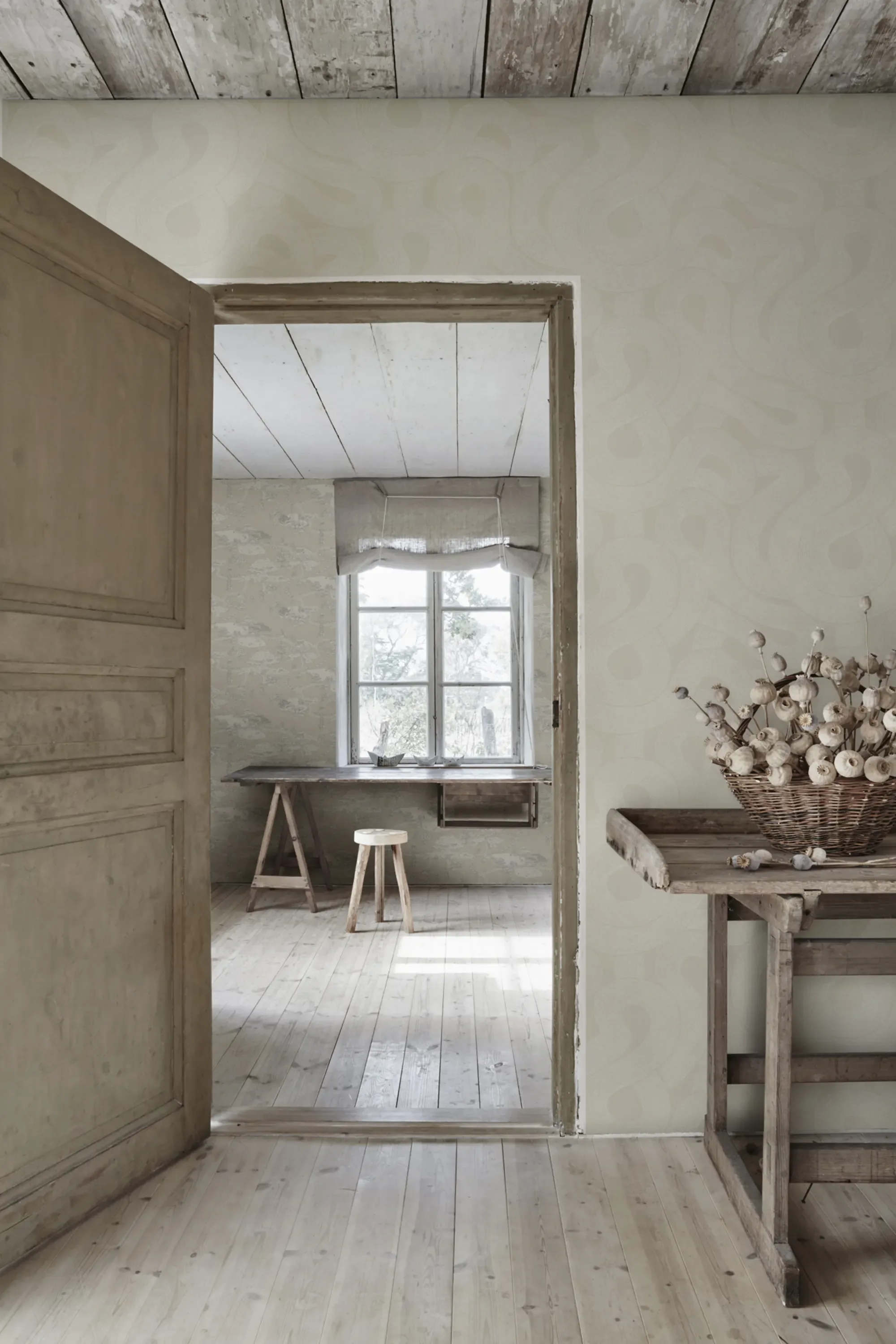 Sandberg Zen in Gray wallpaper (805-21)
