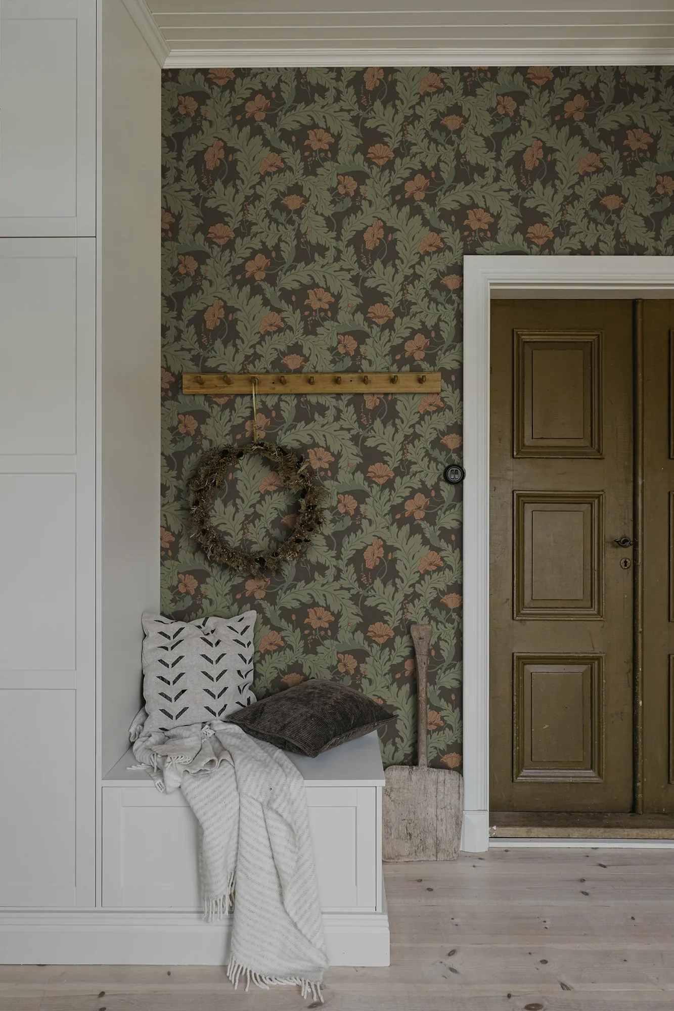 Charlotta wallpaper in Brown color